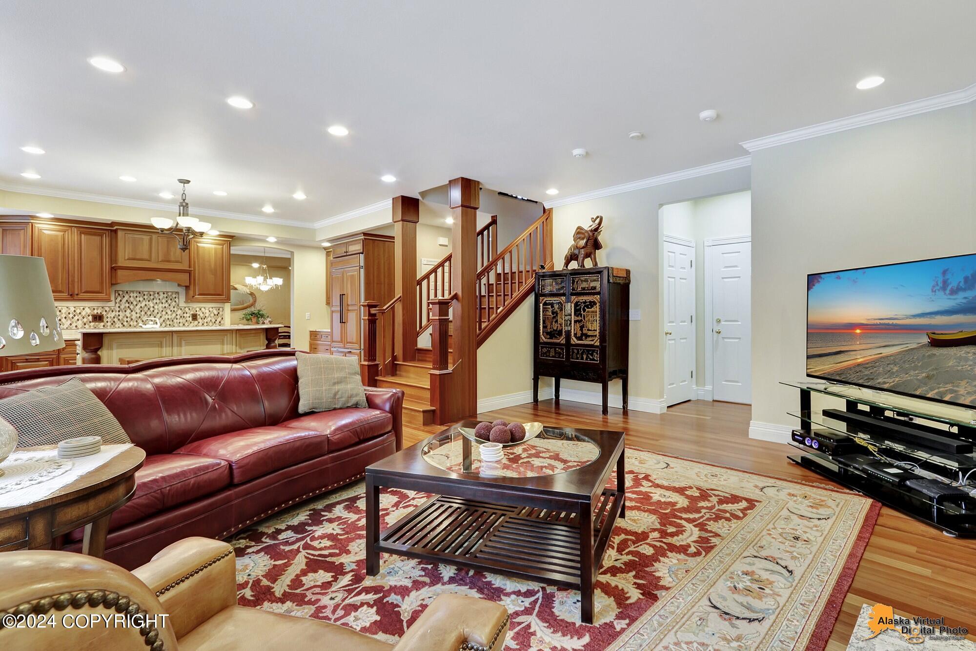 720 Botanical Heights Circle