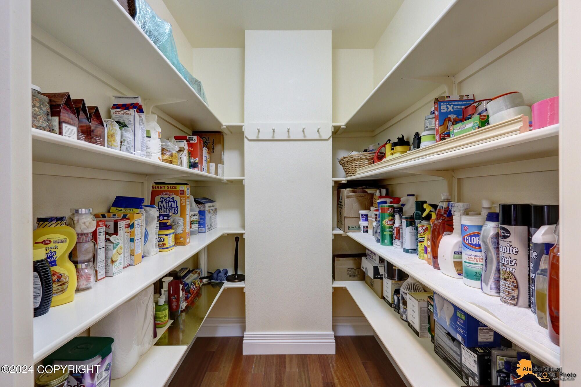 720 Botanical Heights Circle