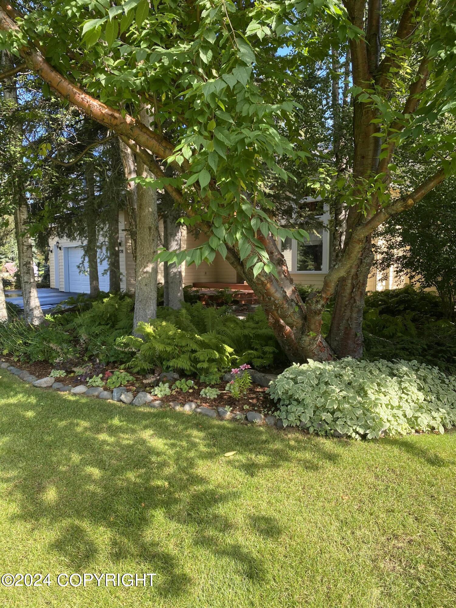 720 Botanical Heights Circle