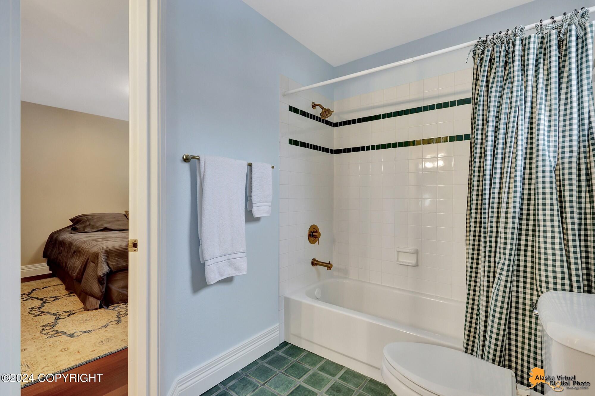 720 Botanical Heights Circle