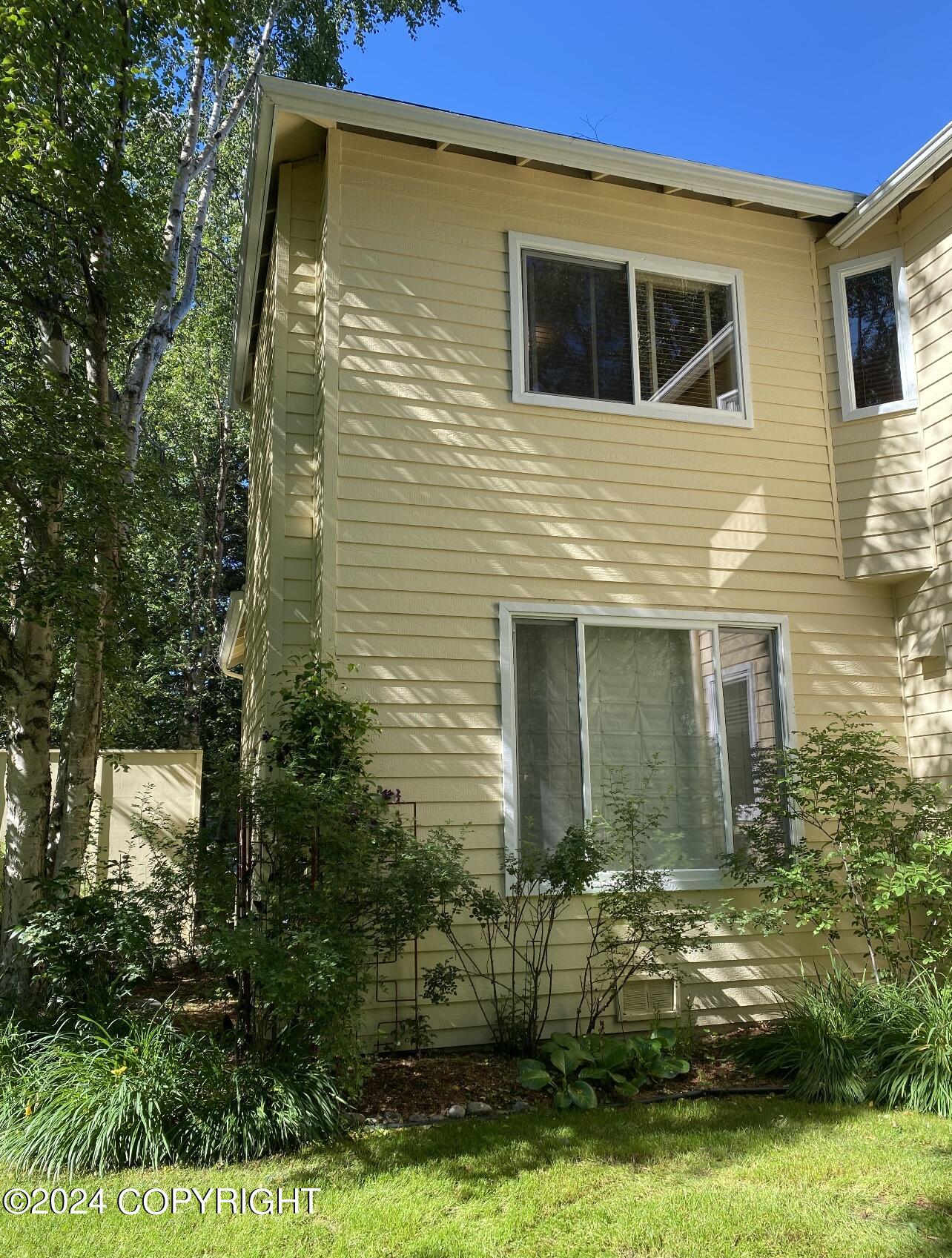 720 Botanical Heights Circle