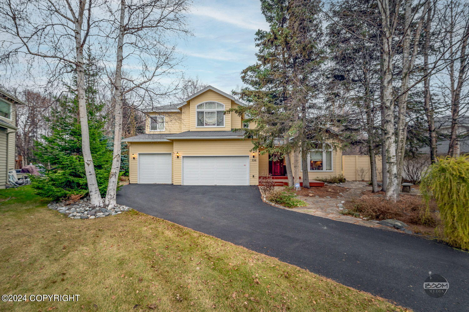 720 Botanical Heights Circle