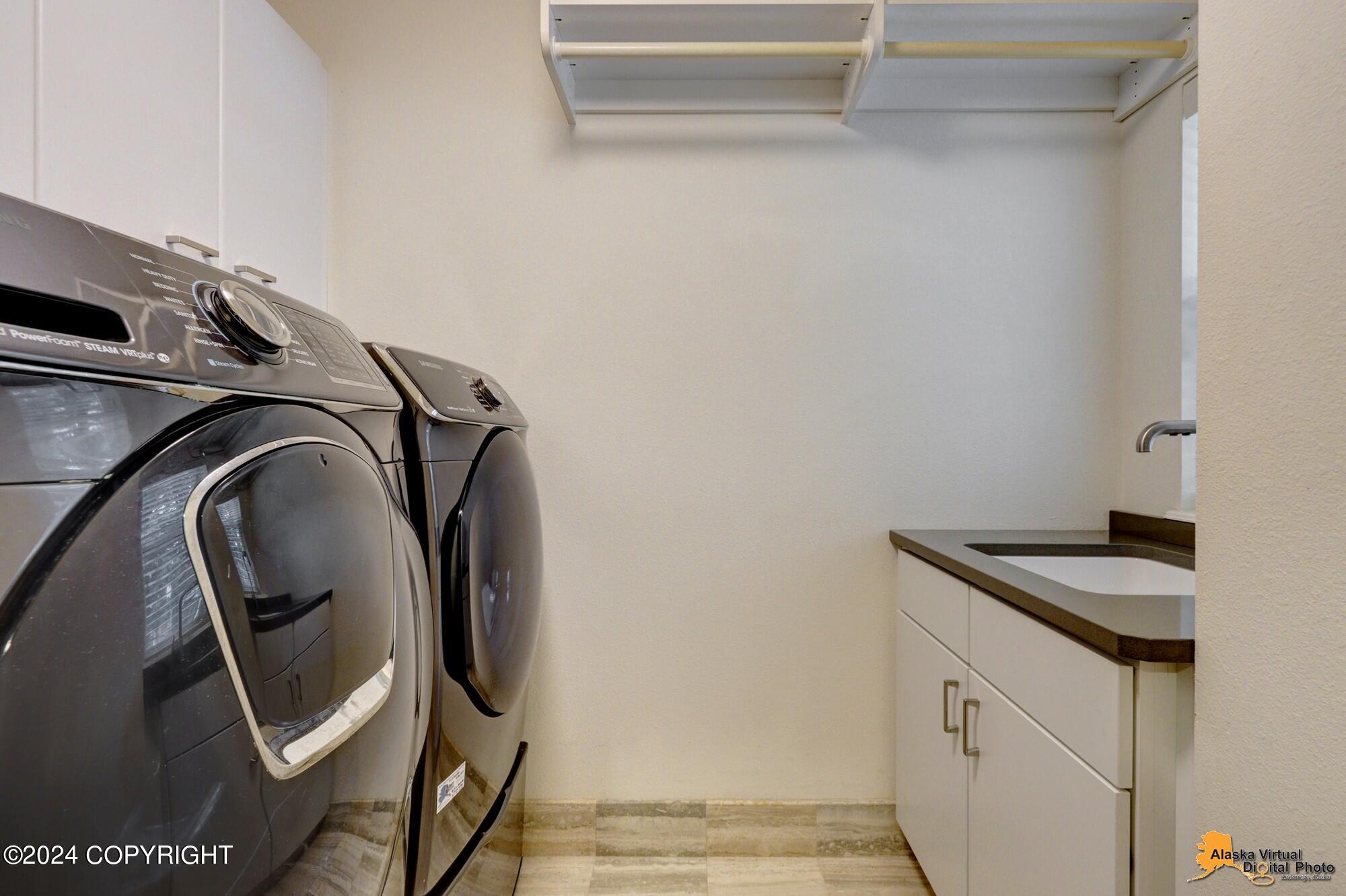 720 Botanical Heights Circle