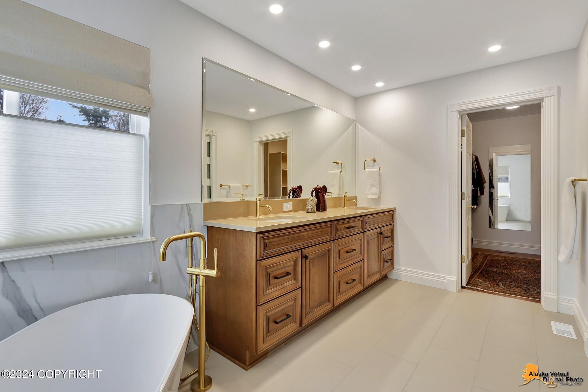 720 Botanical Heights Circle