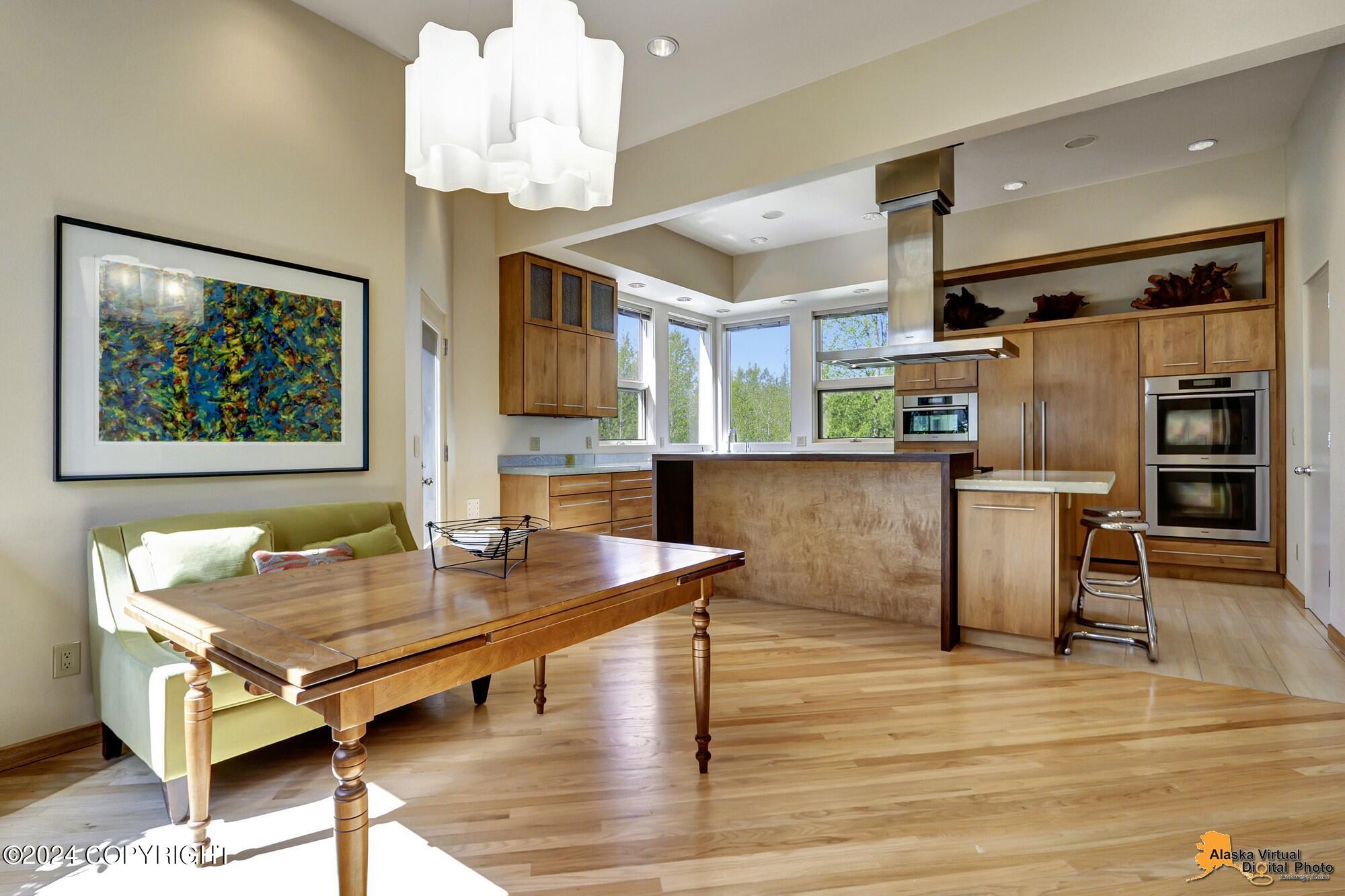 6960 W Dimond Boulevard