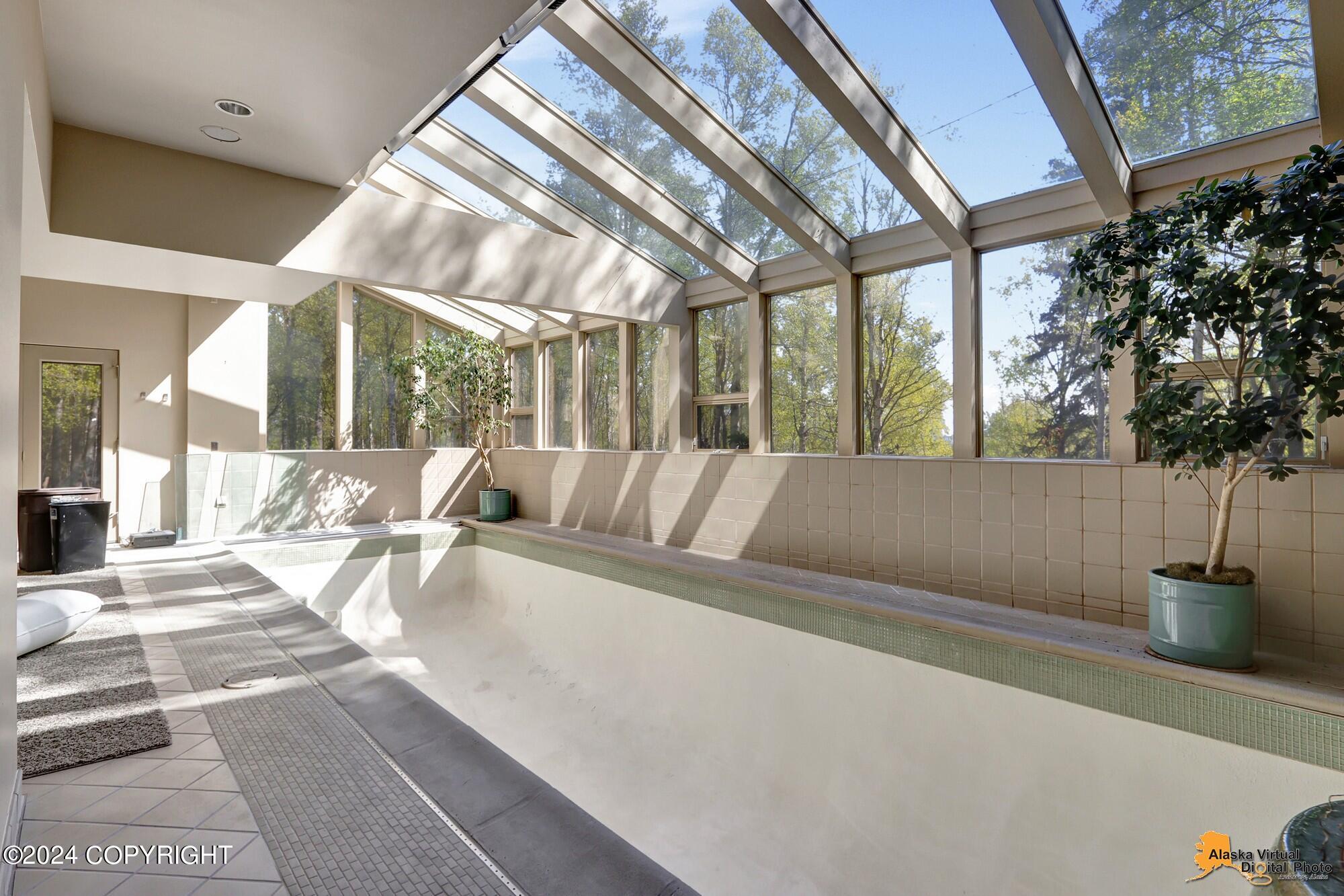 6960 W Dimond Boulevard