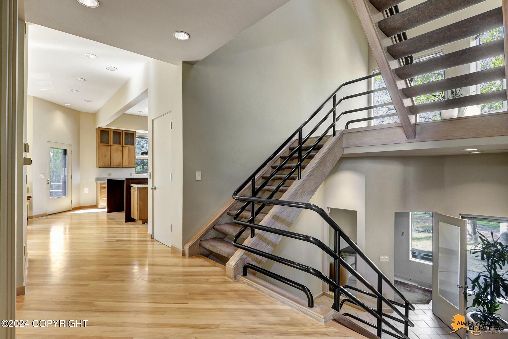 6960 W Dimond Boulevard