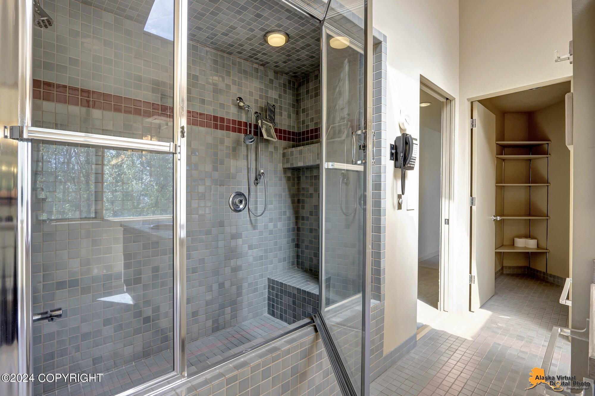 6960 W Dimond Boulevard