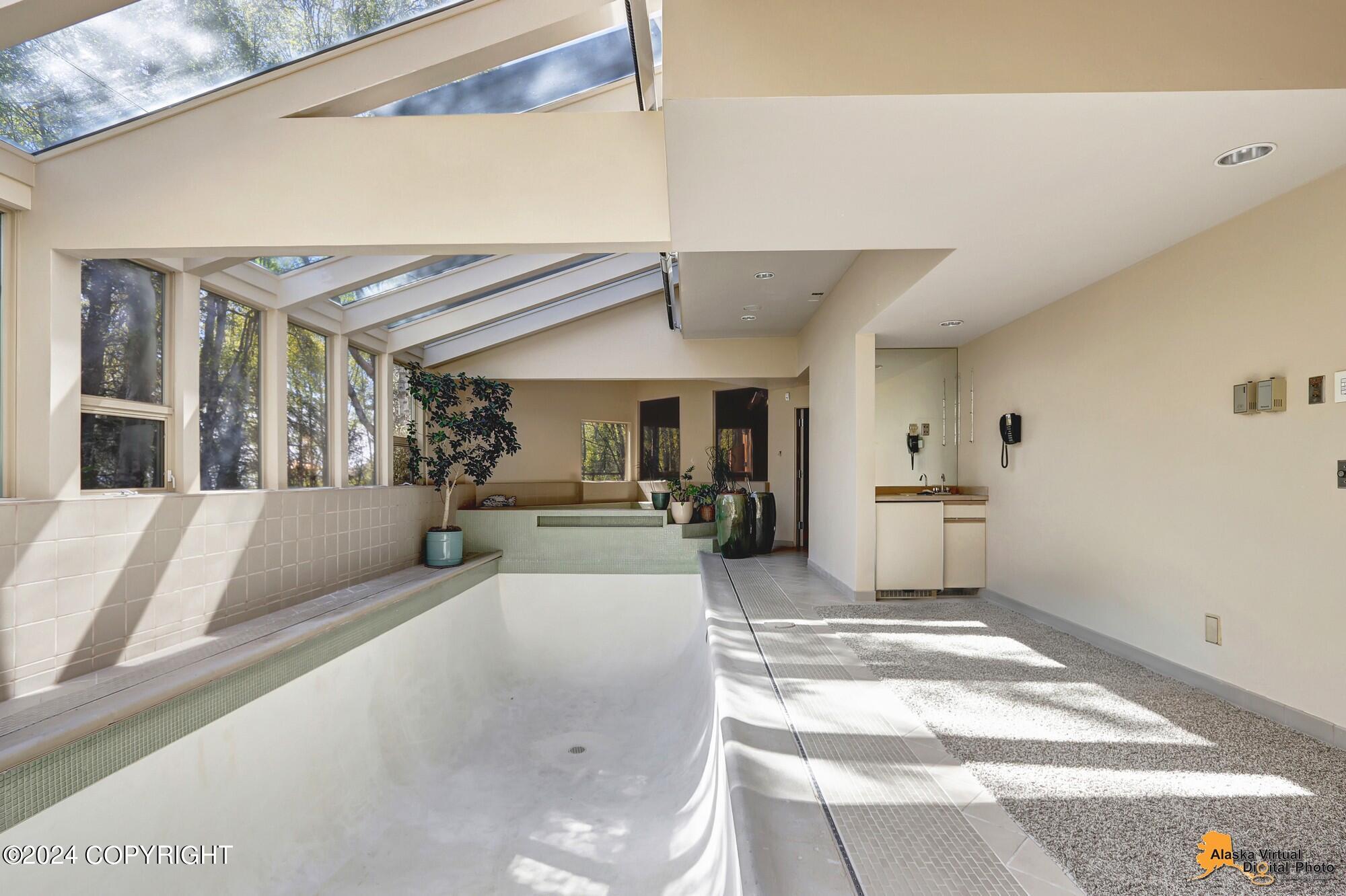 6960 W Dimond Boulevard