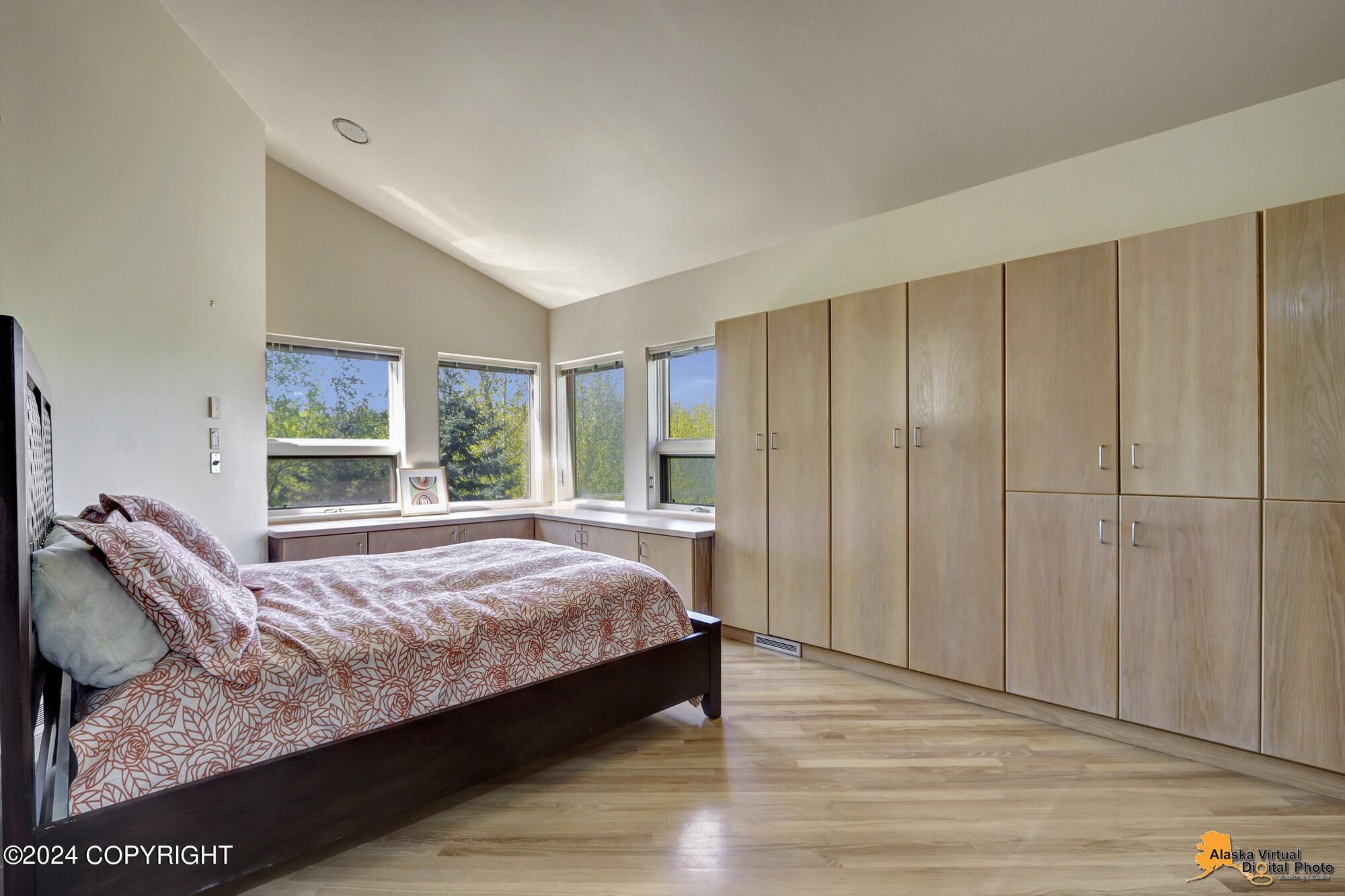 6960 W Dimond Boulevard