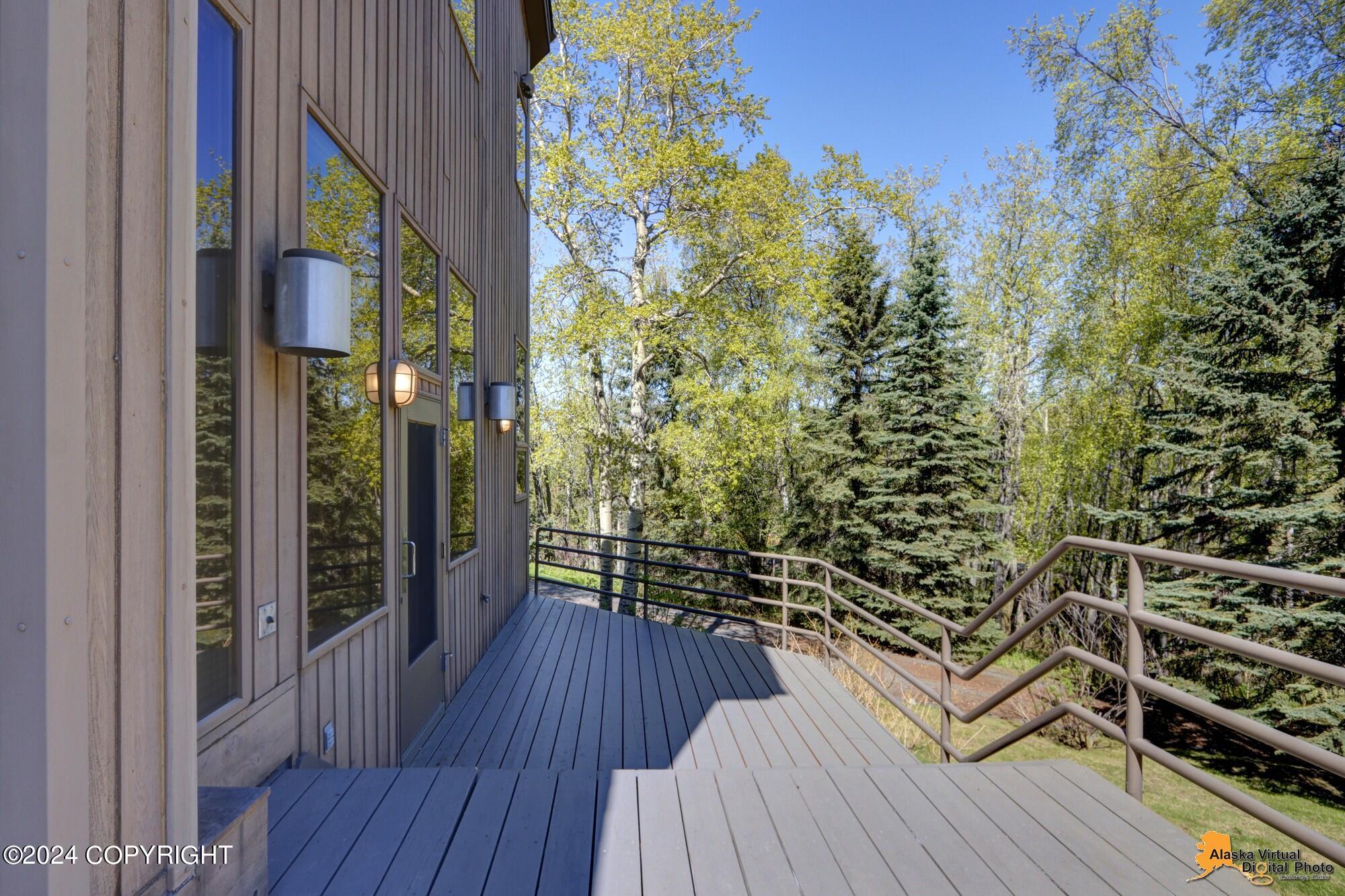 6960 W Dimond Boulevard