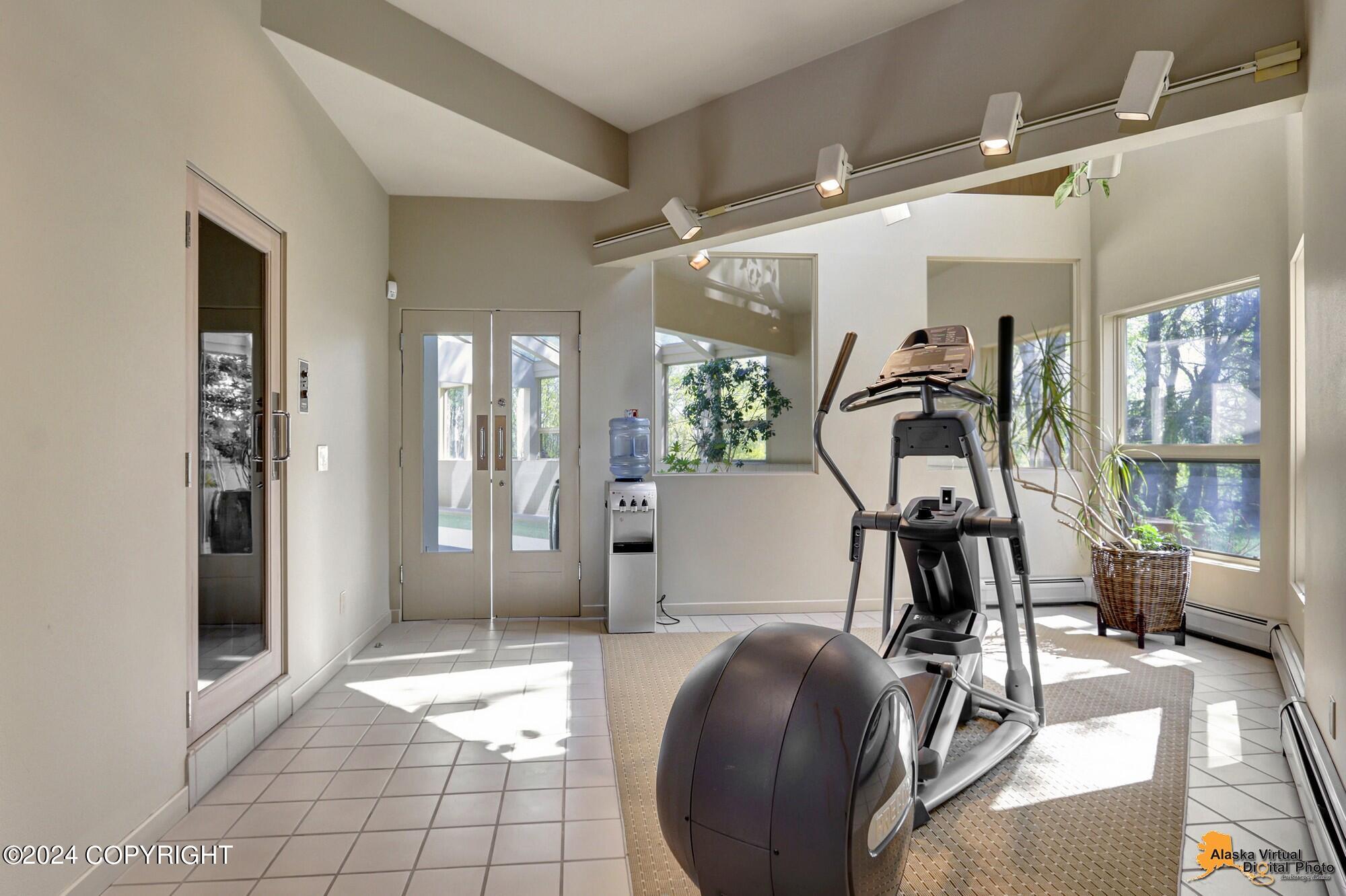 6960 W Dimond Boulevard