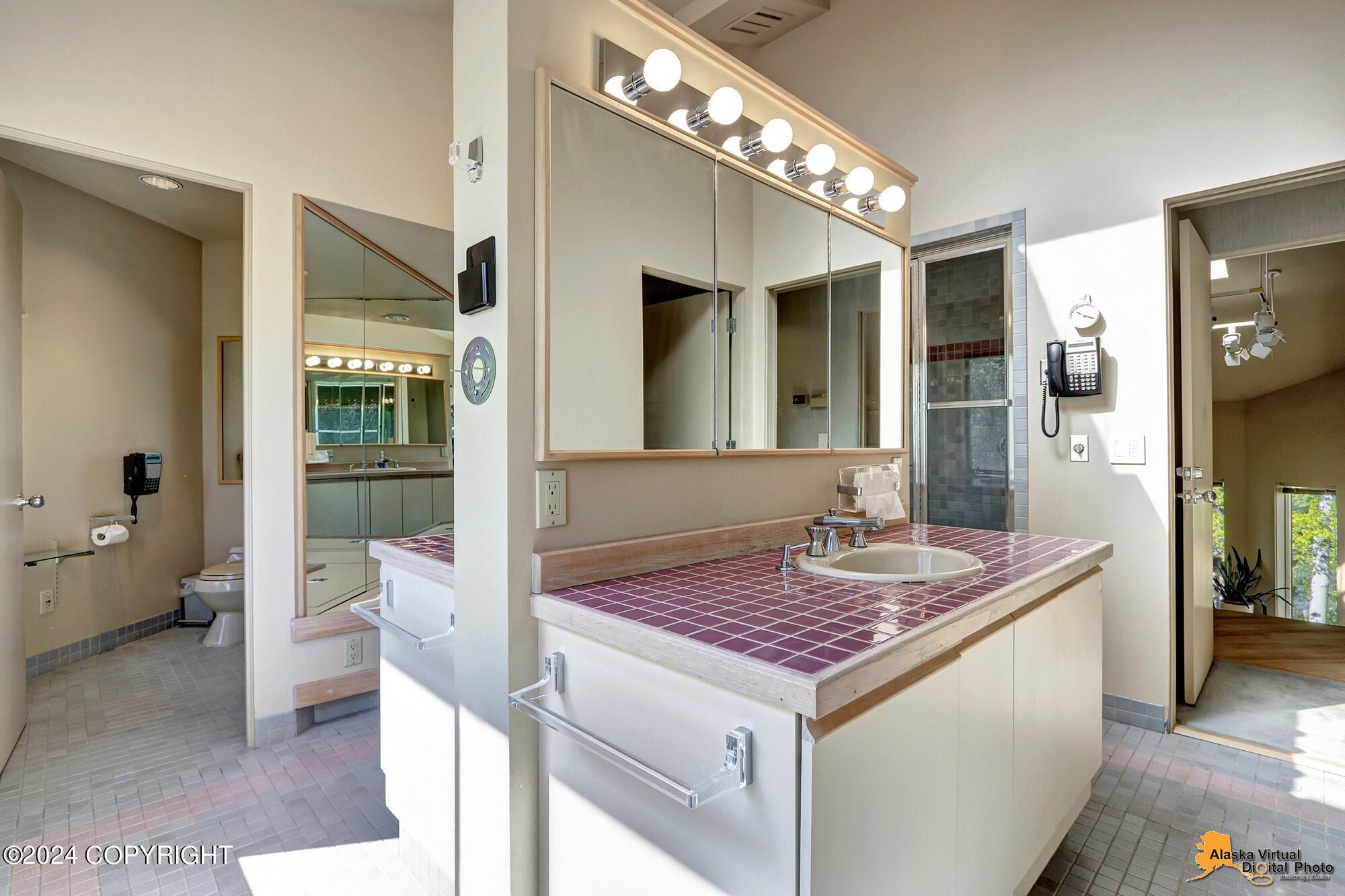 6960 W Dimond Boulevard