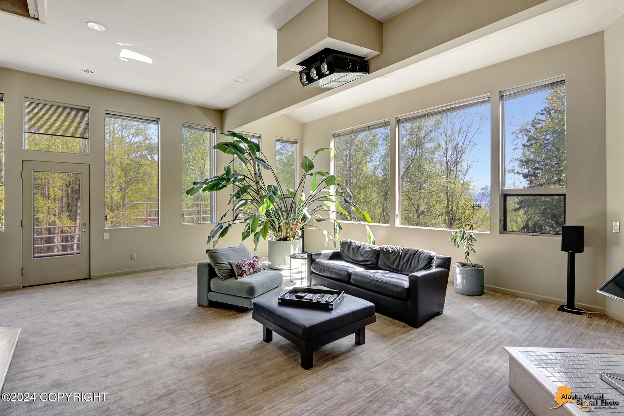 6960 W Dimond Boulevard