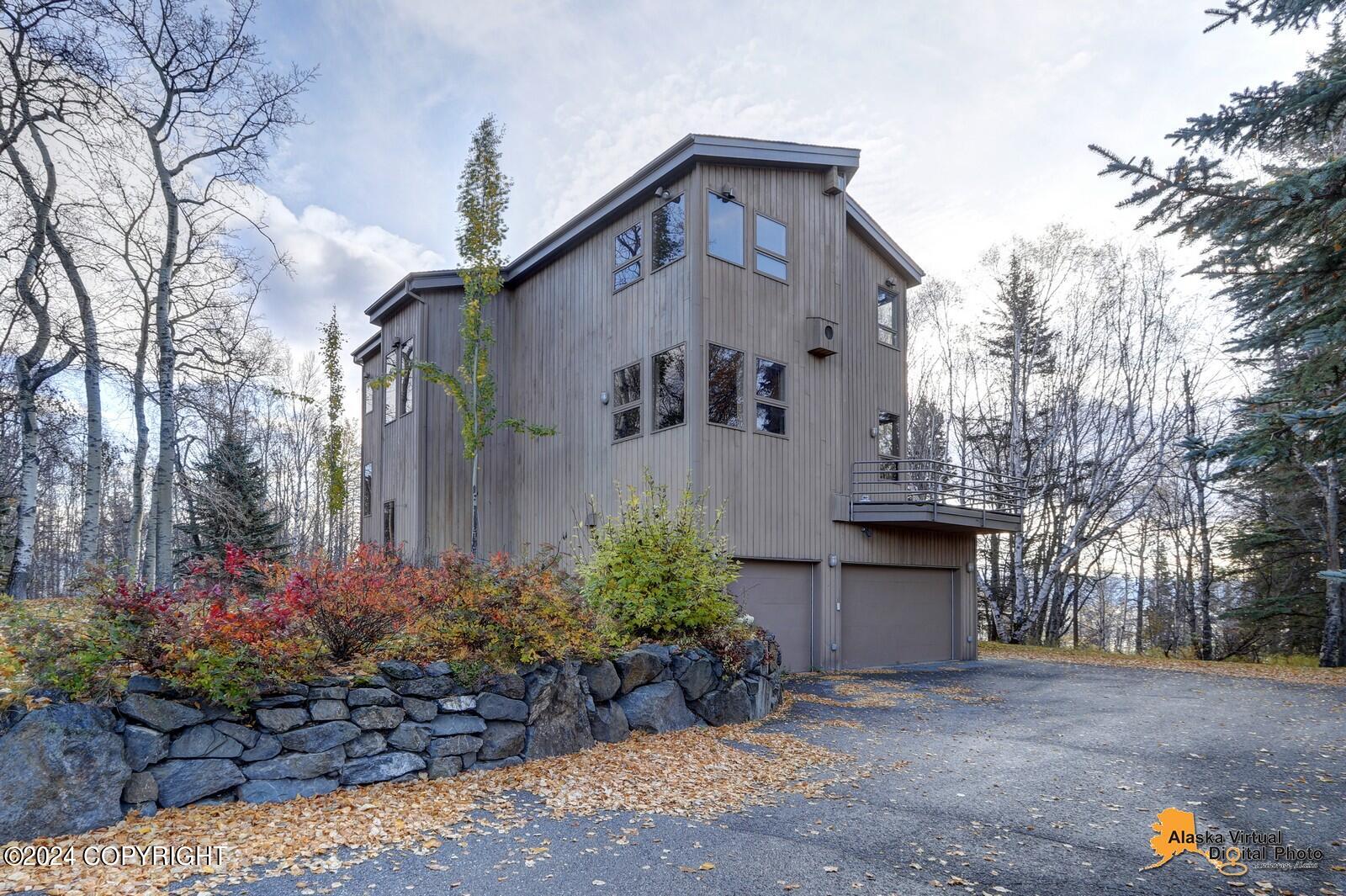 6960 W Dimond Boulevard