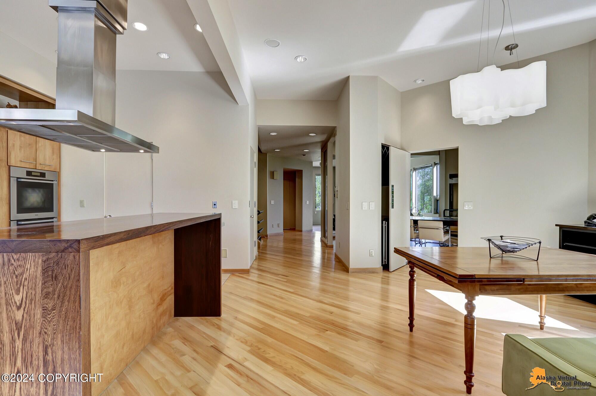 6960 W Dimond Boulevard