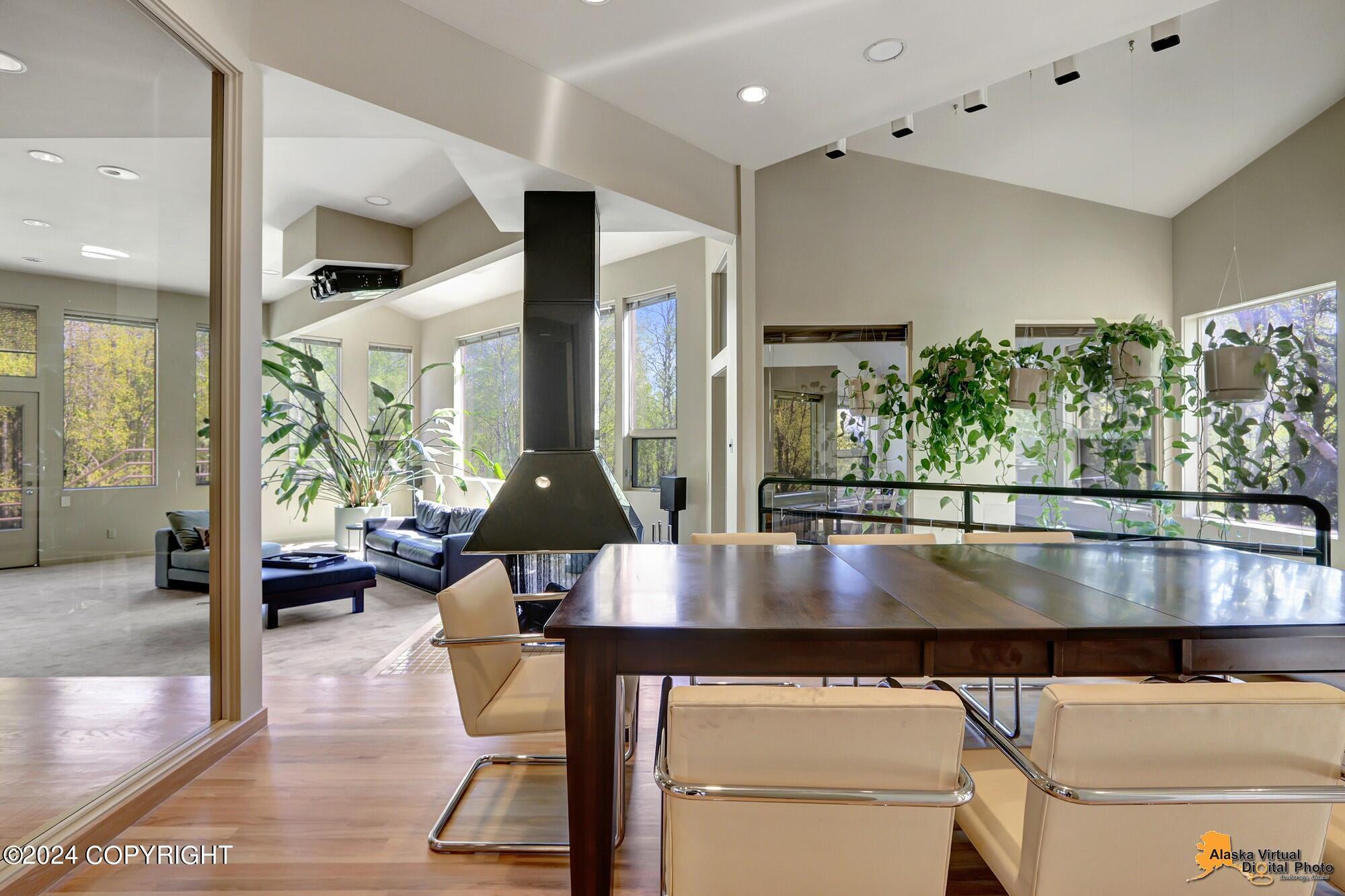 6960 W Dimond Boulevard