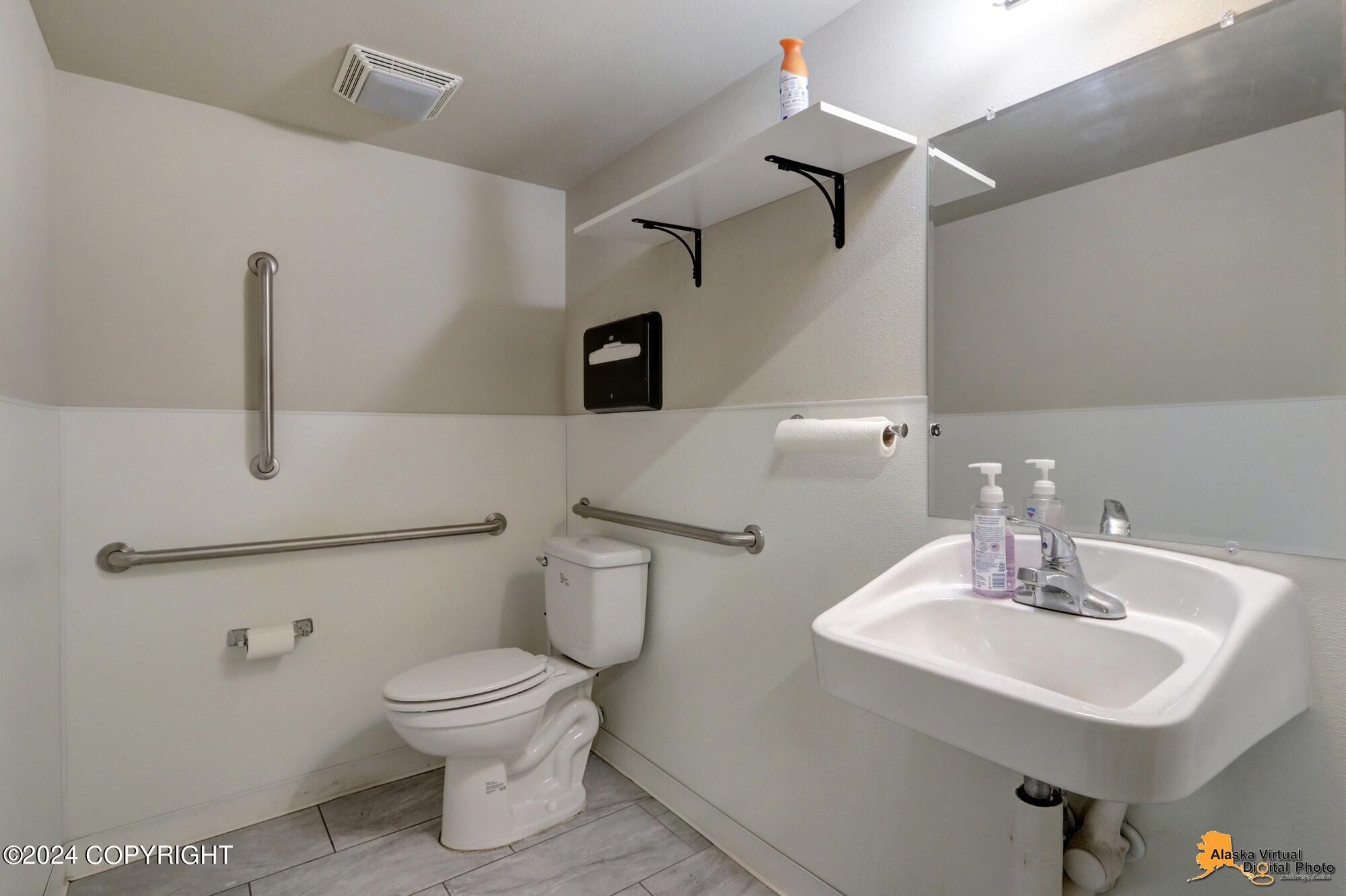 12501 Old Seward Highway # D Unit: #D