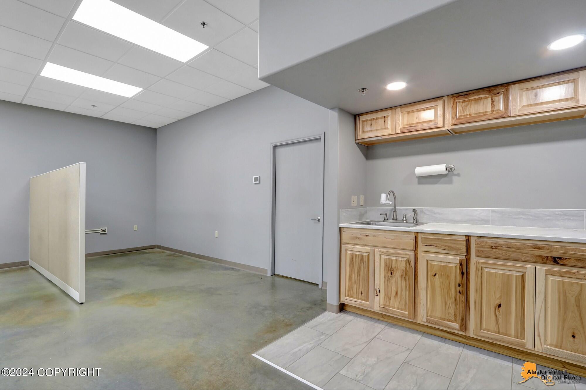 12501 Old Seward Highway # D Unit: #D