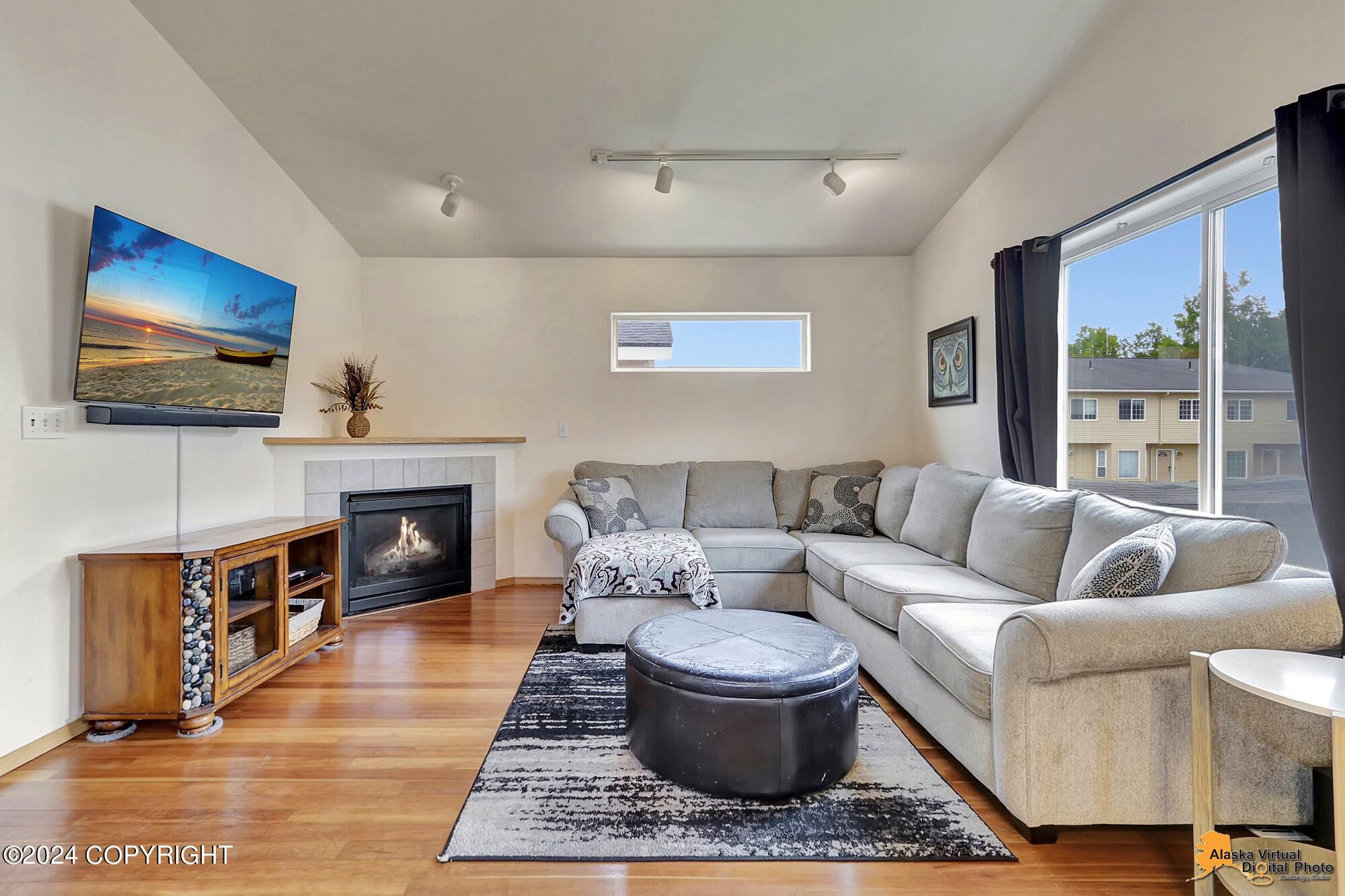 9386 Morningside Loop