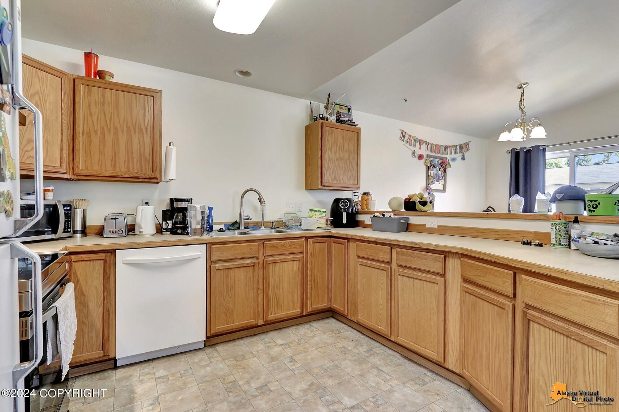 9386 Morningside Loop