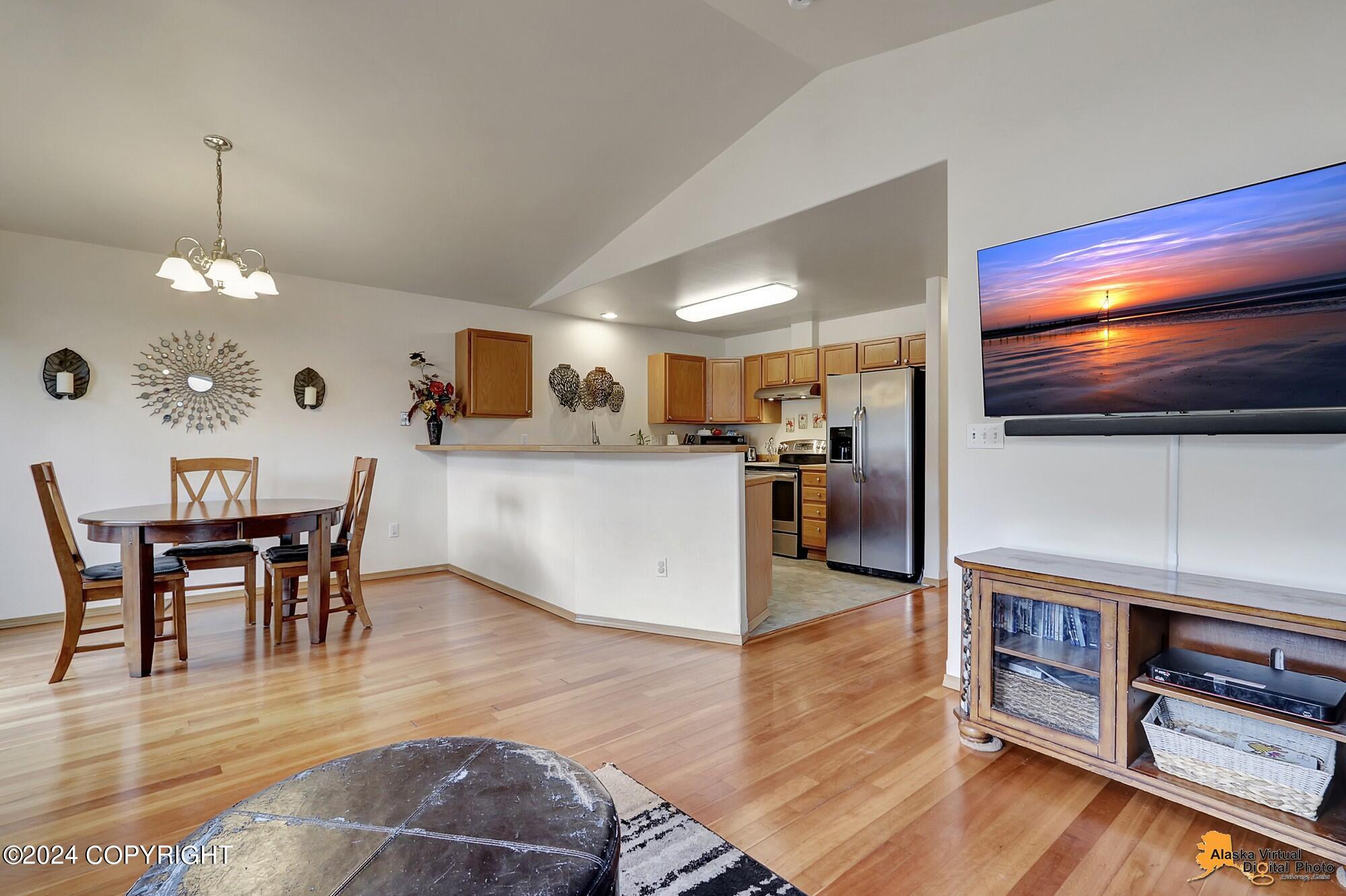 9386 Morningside Loop