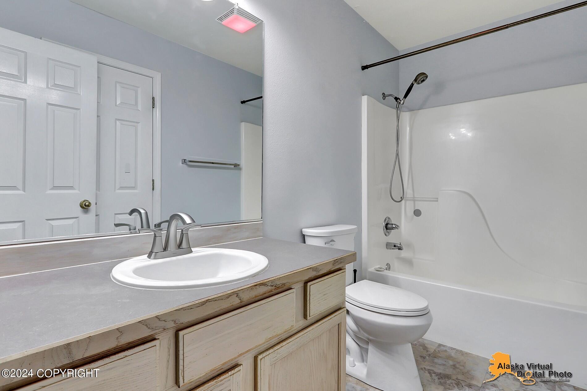 2031 E 75th Avenue # B Unit: #B