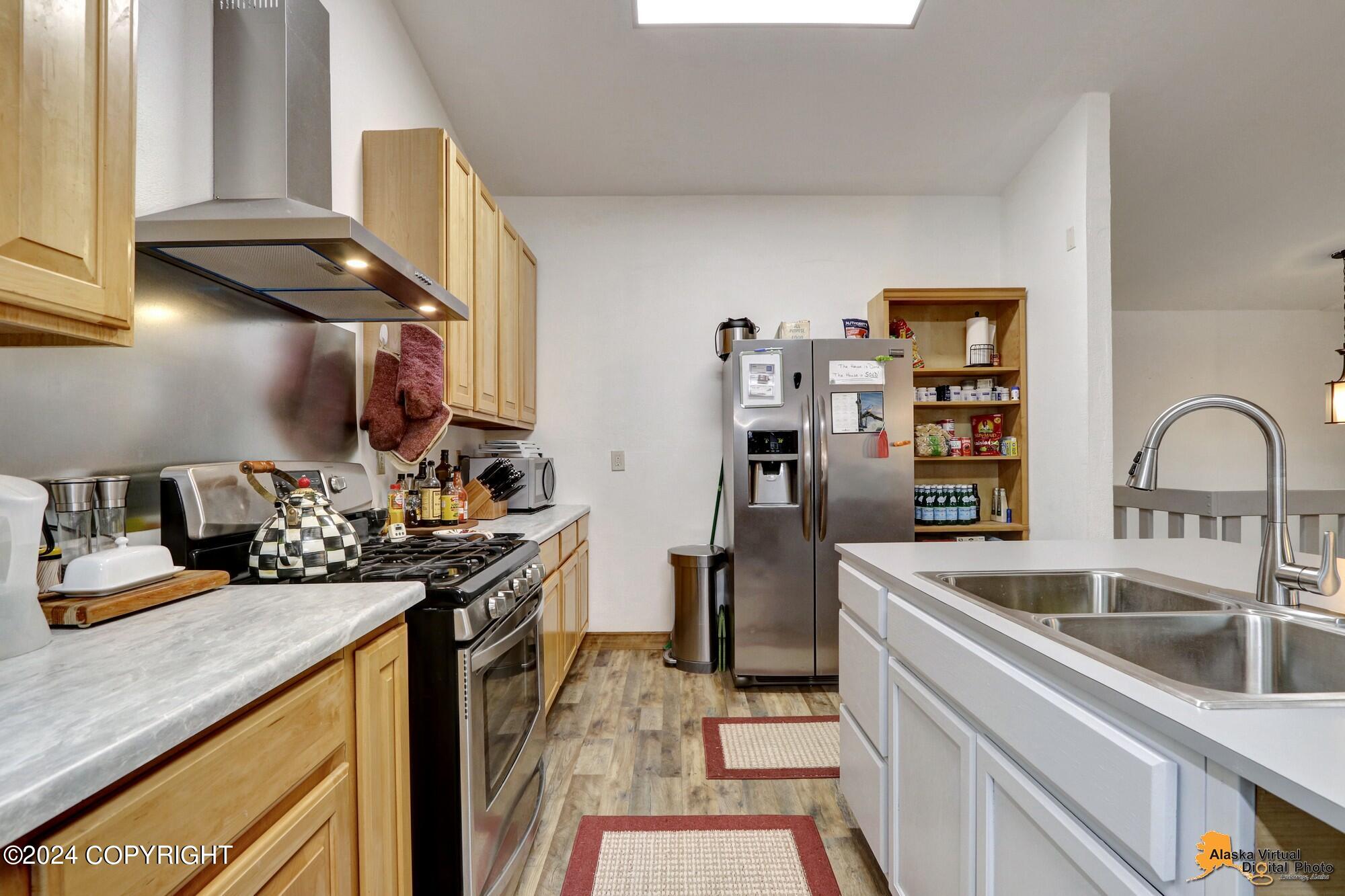 8601 Brookway Circle