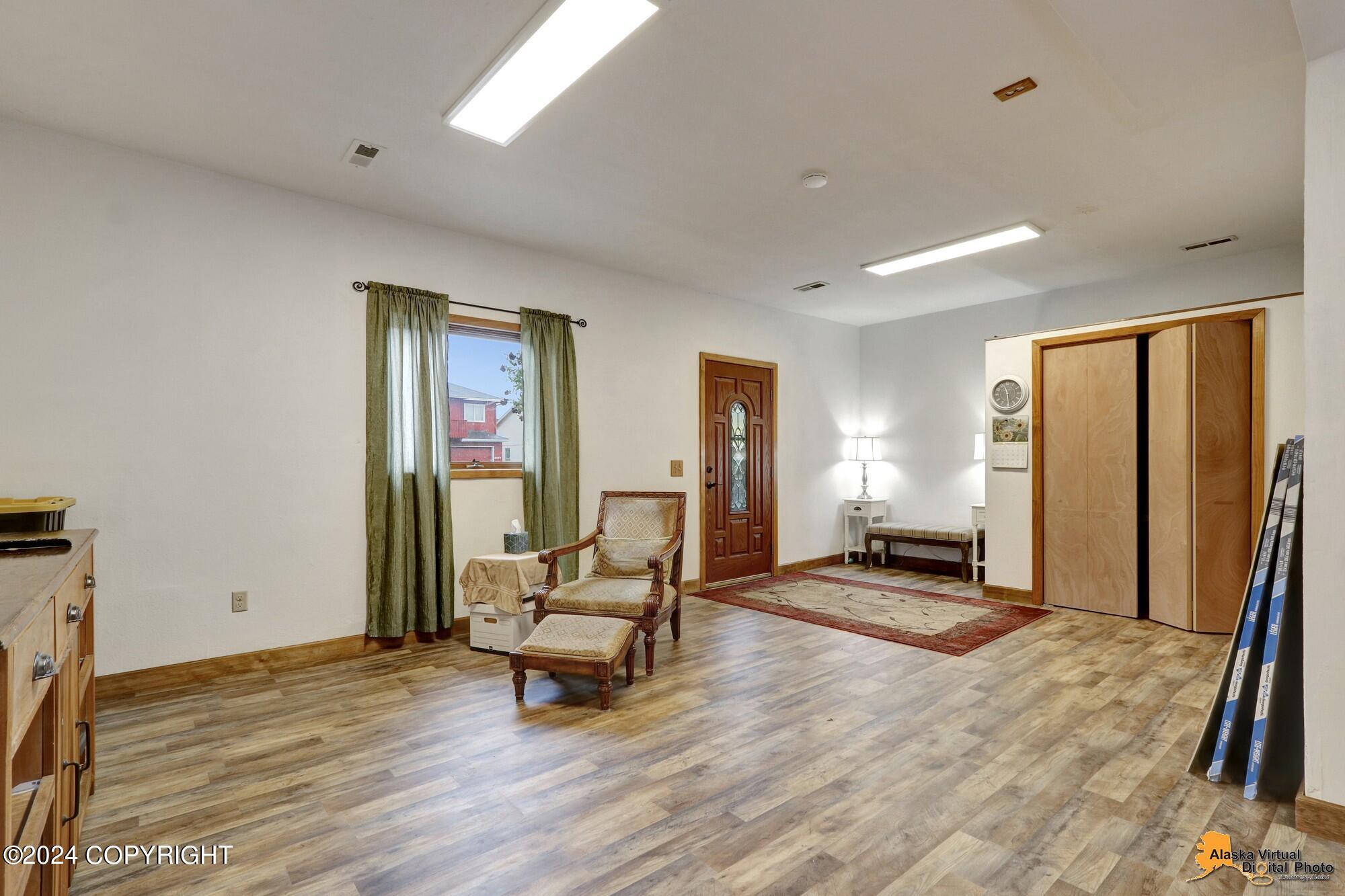 8601 Brookway Circle