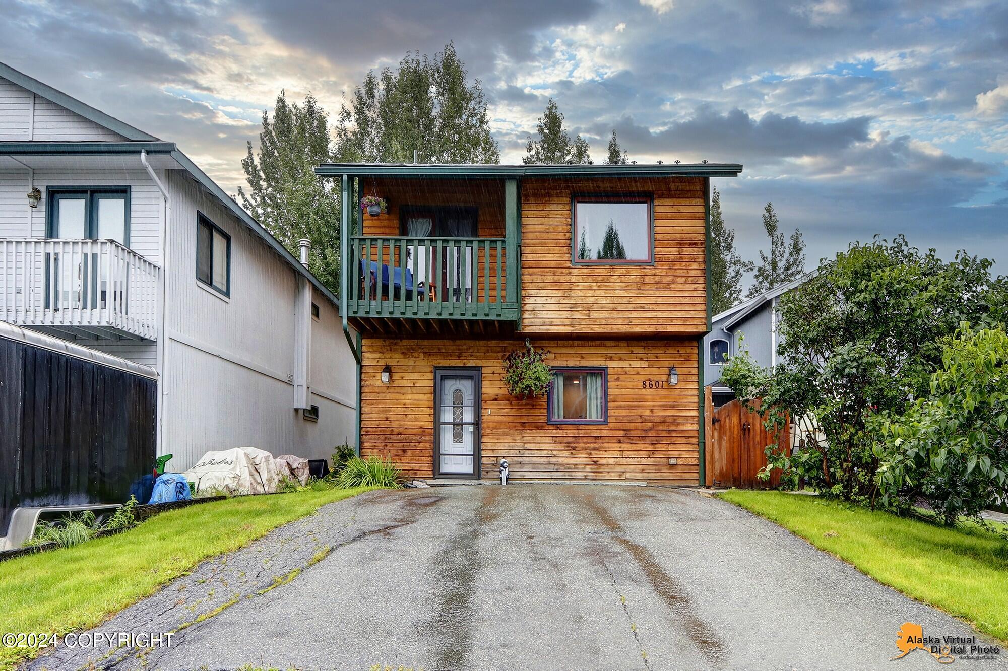 8601 Brookway Circle