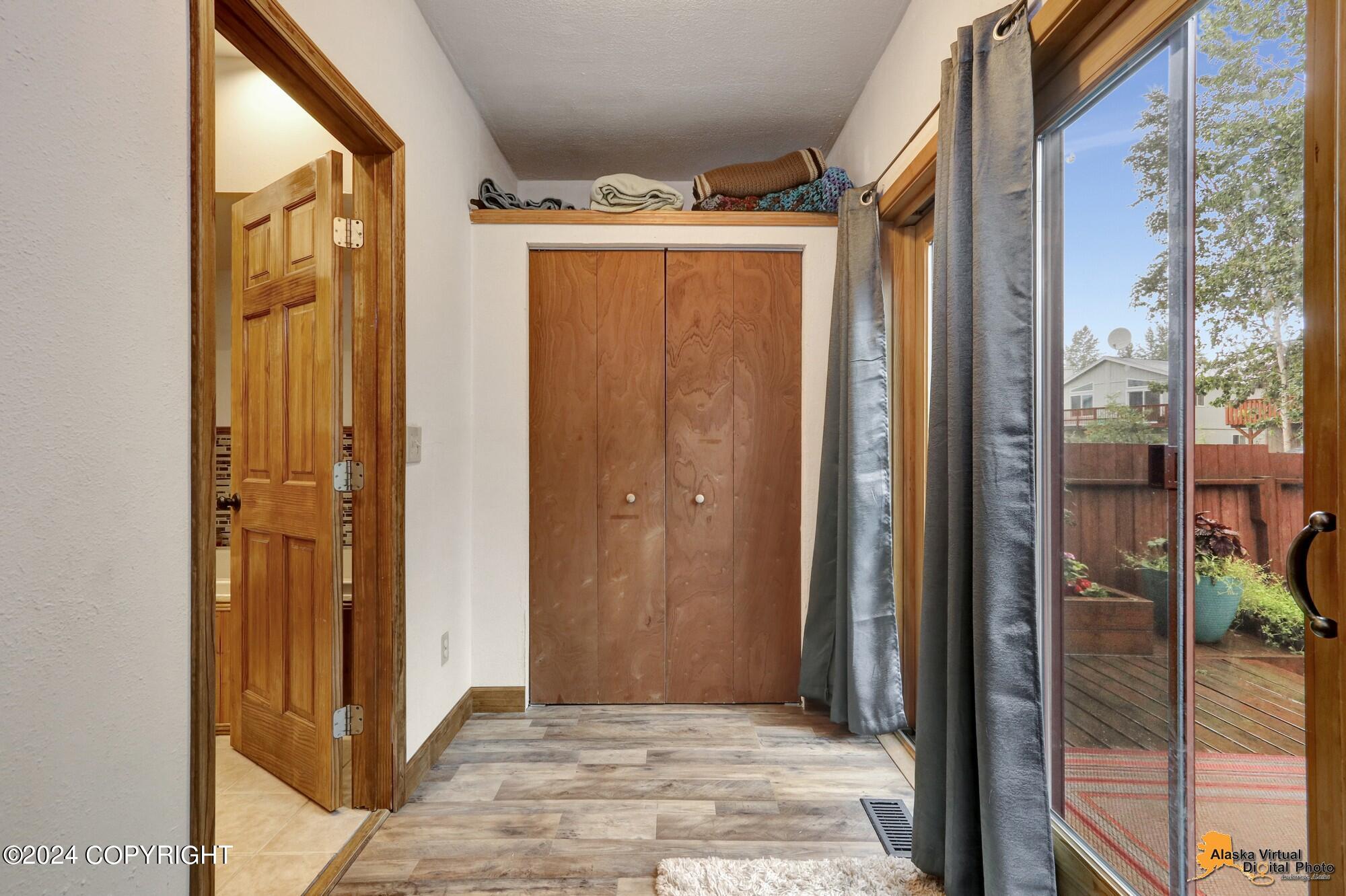 8601 Brookway Circle