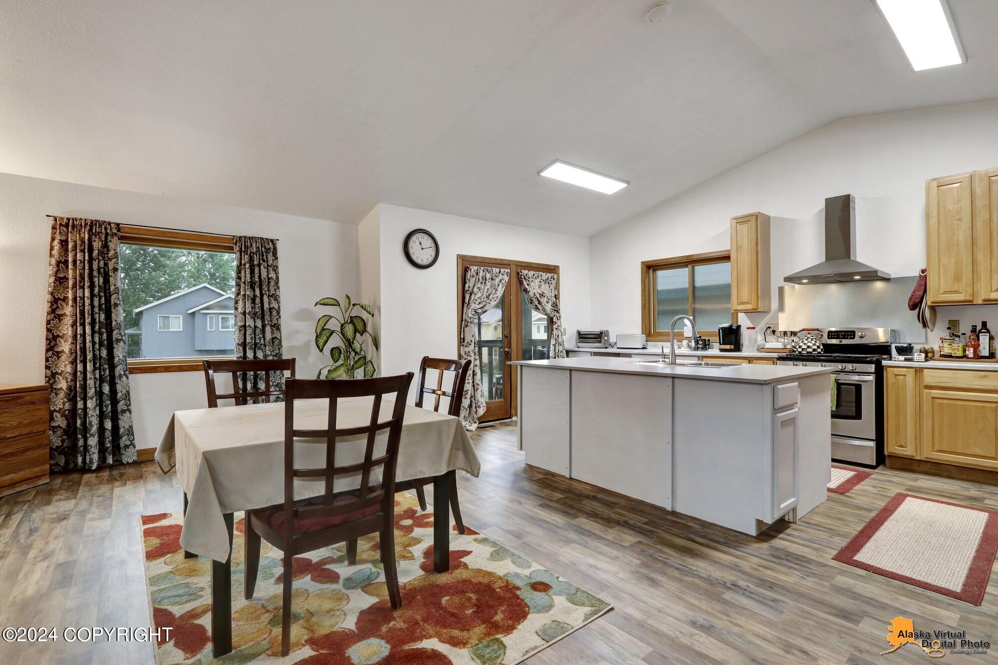 8601 Brookway Circle