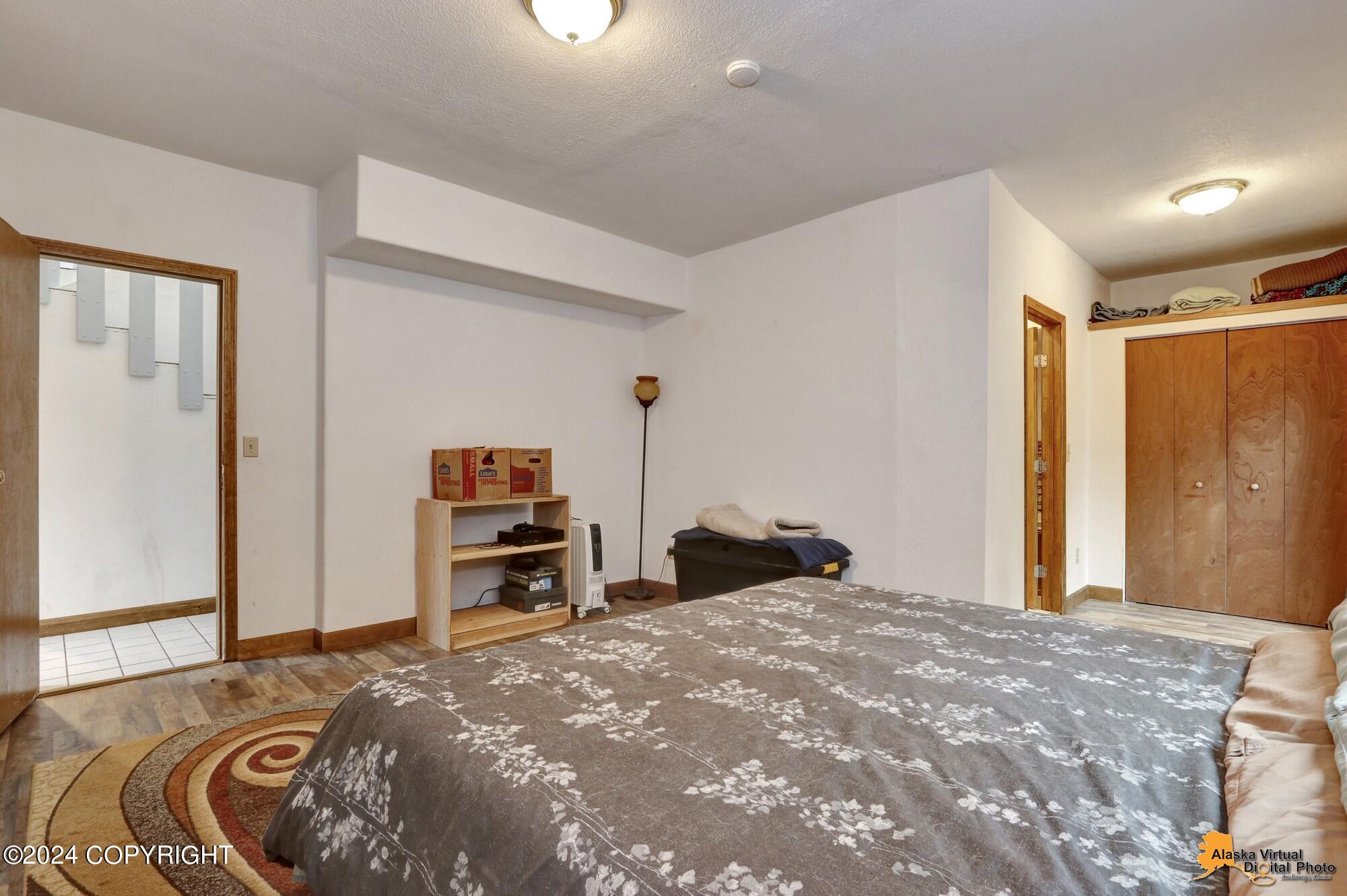 8601 Brookway Circle