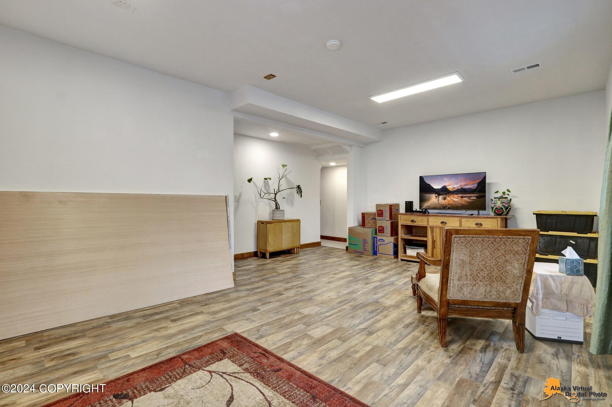 8601 Brookway Circle