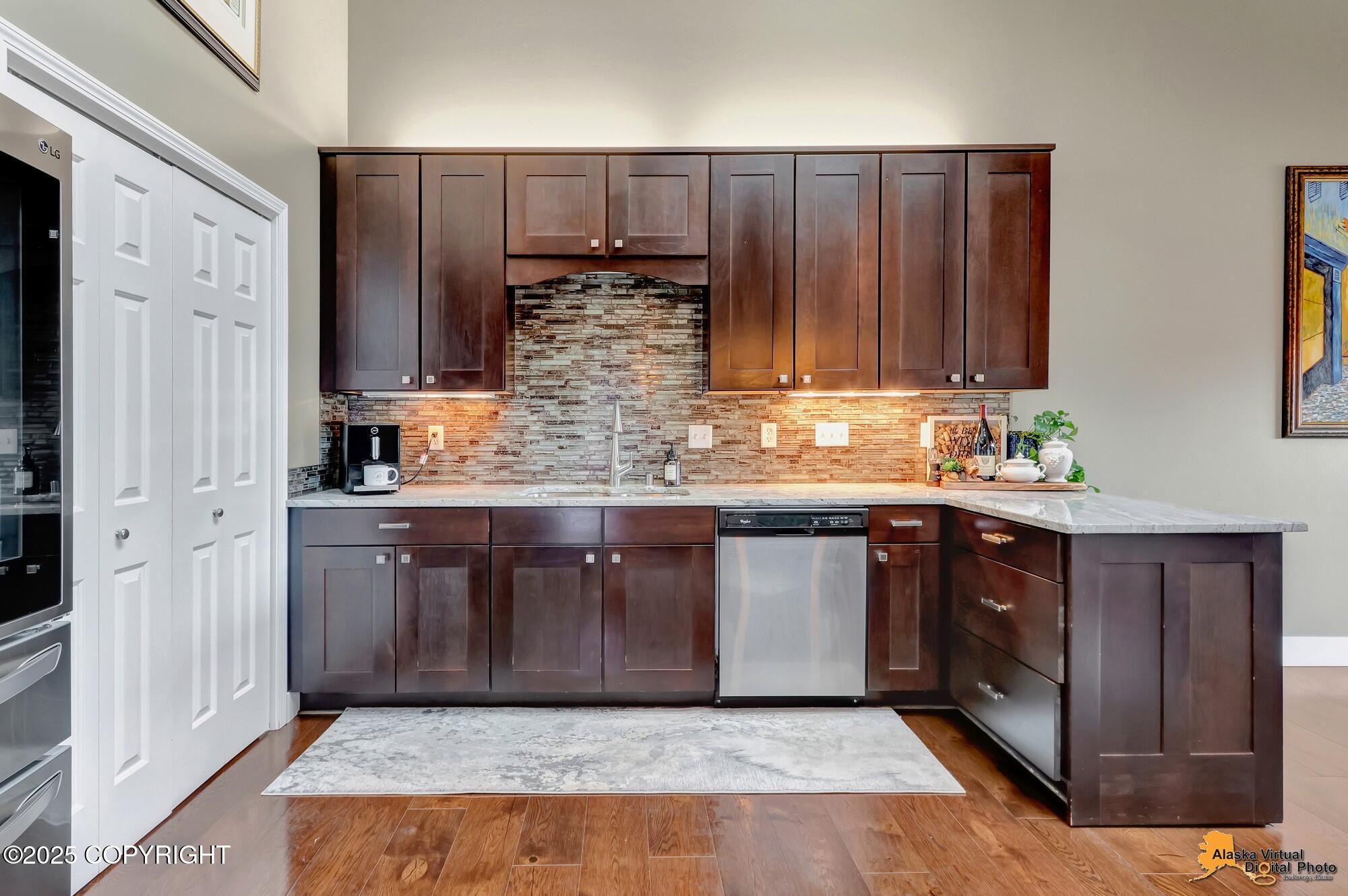 11508 Tanglewood Lakes Circle