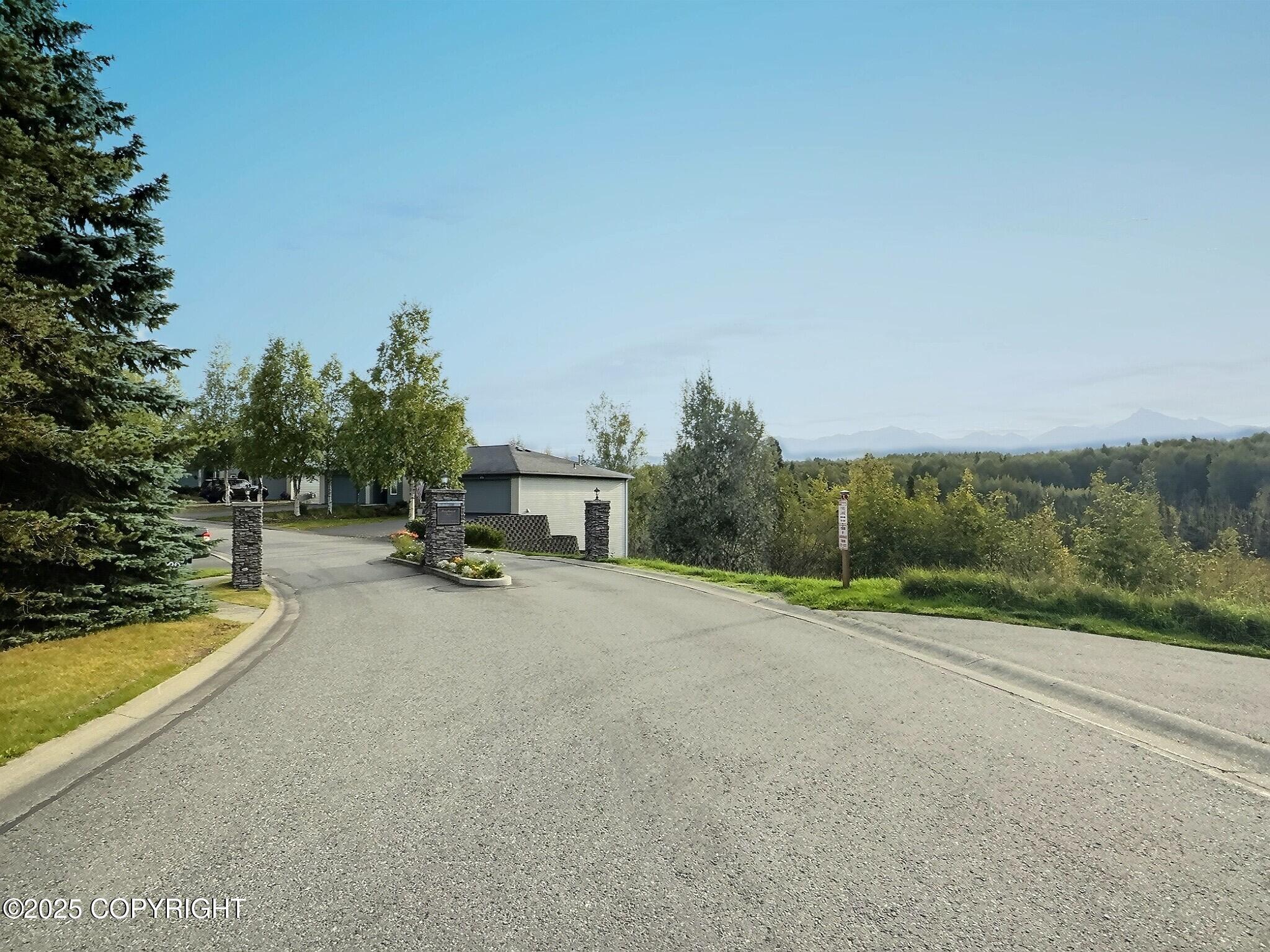 11508 Tanglewood Lakes Circle