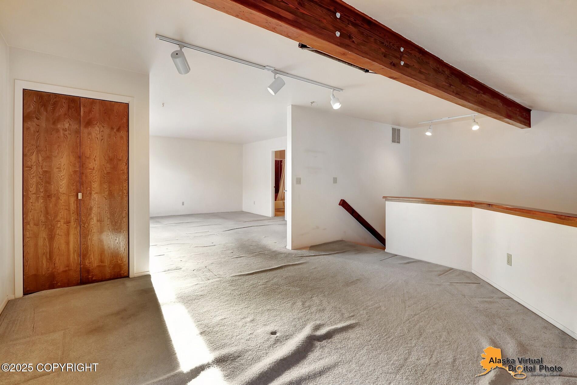 3249 Wiley Post Loop