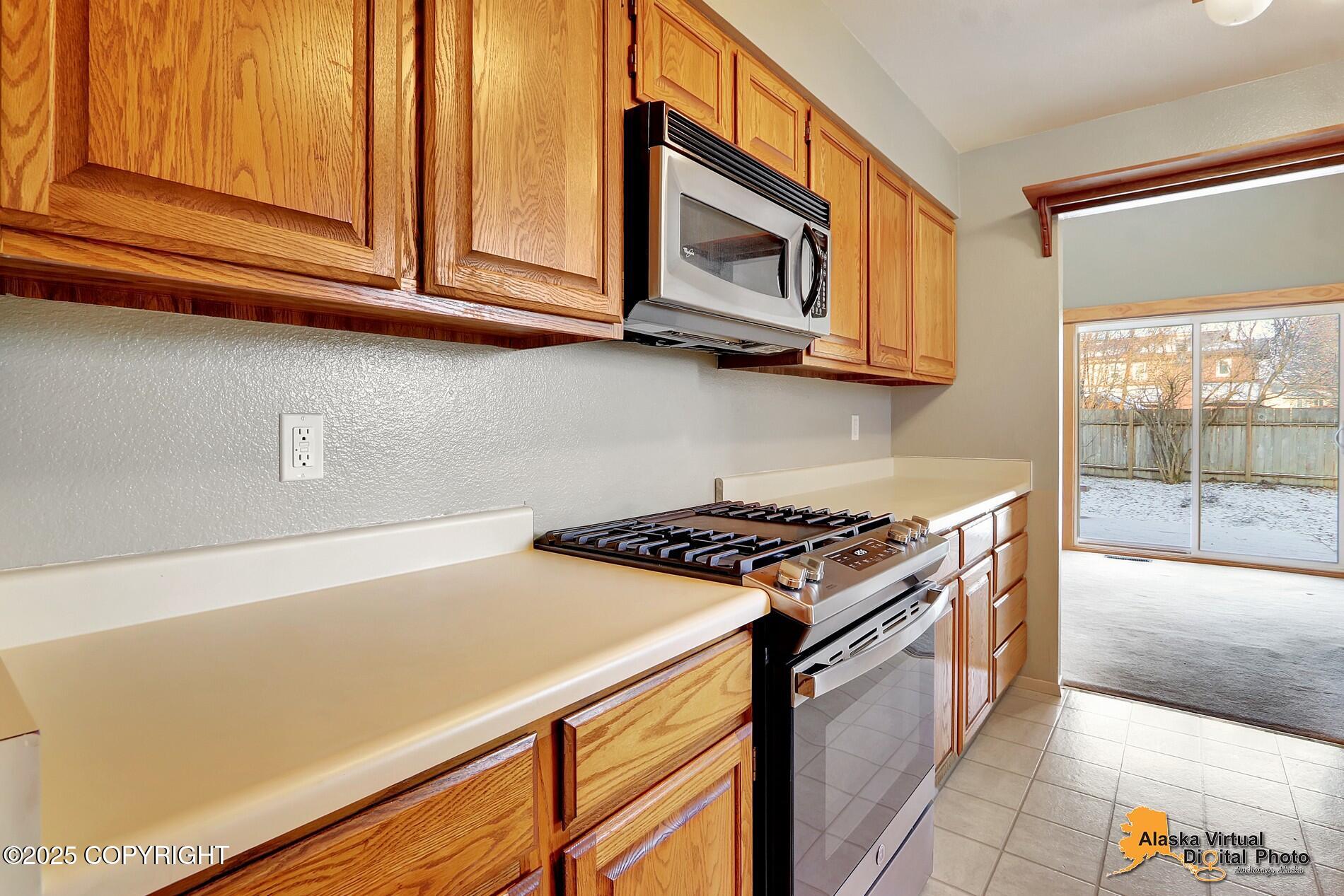 3249 Wiley Post Loop