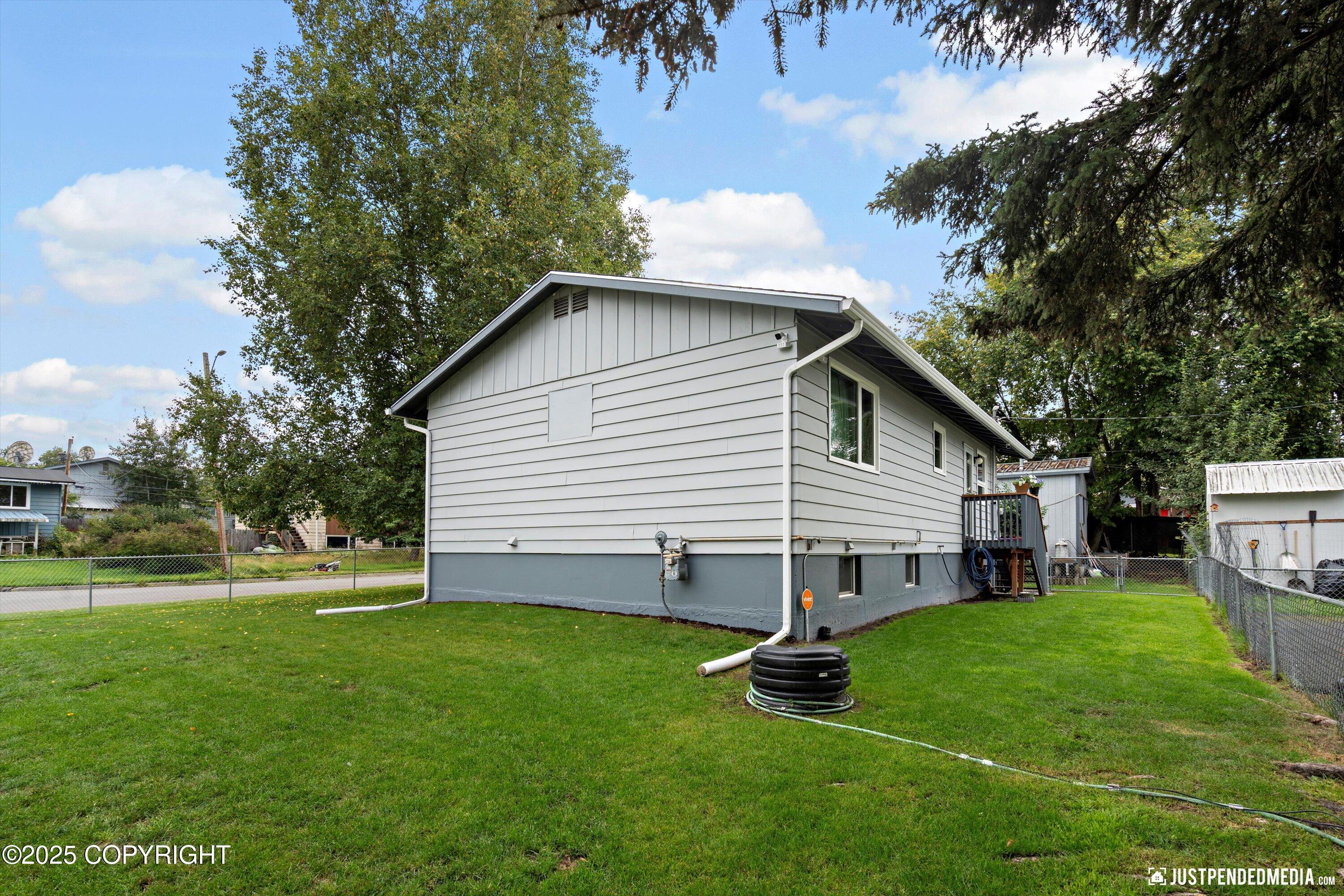 4006 Gilmore Court