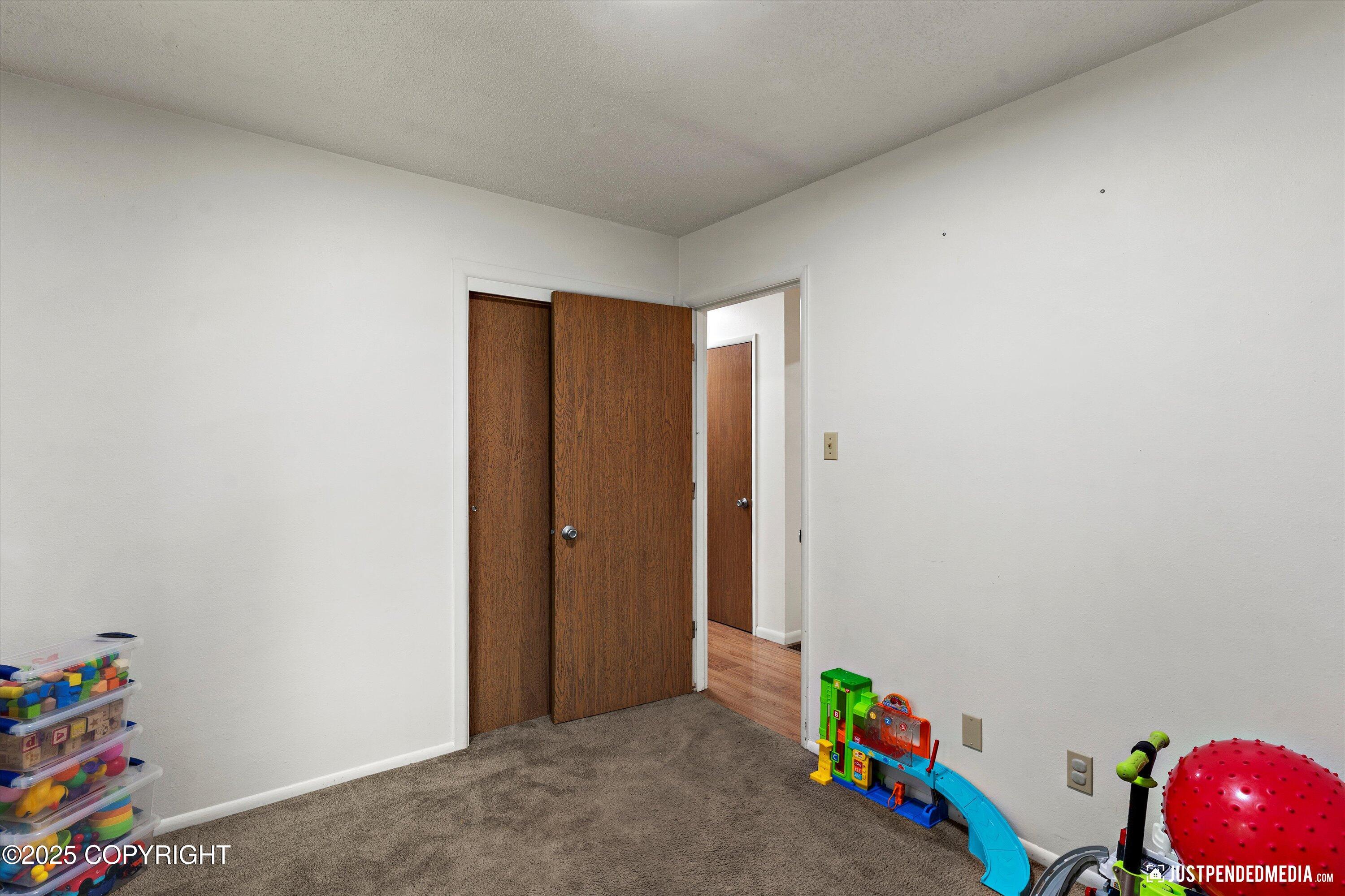 4006 Gilmore Court