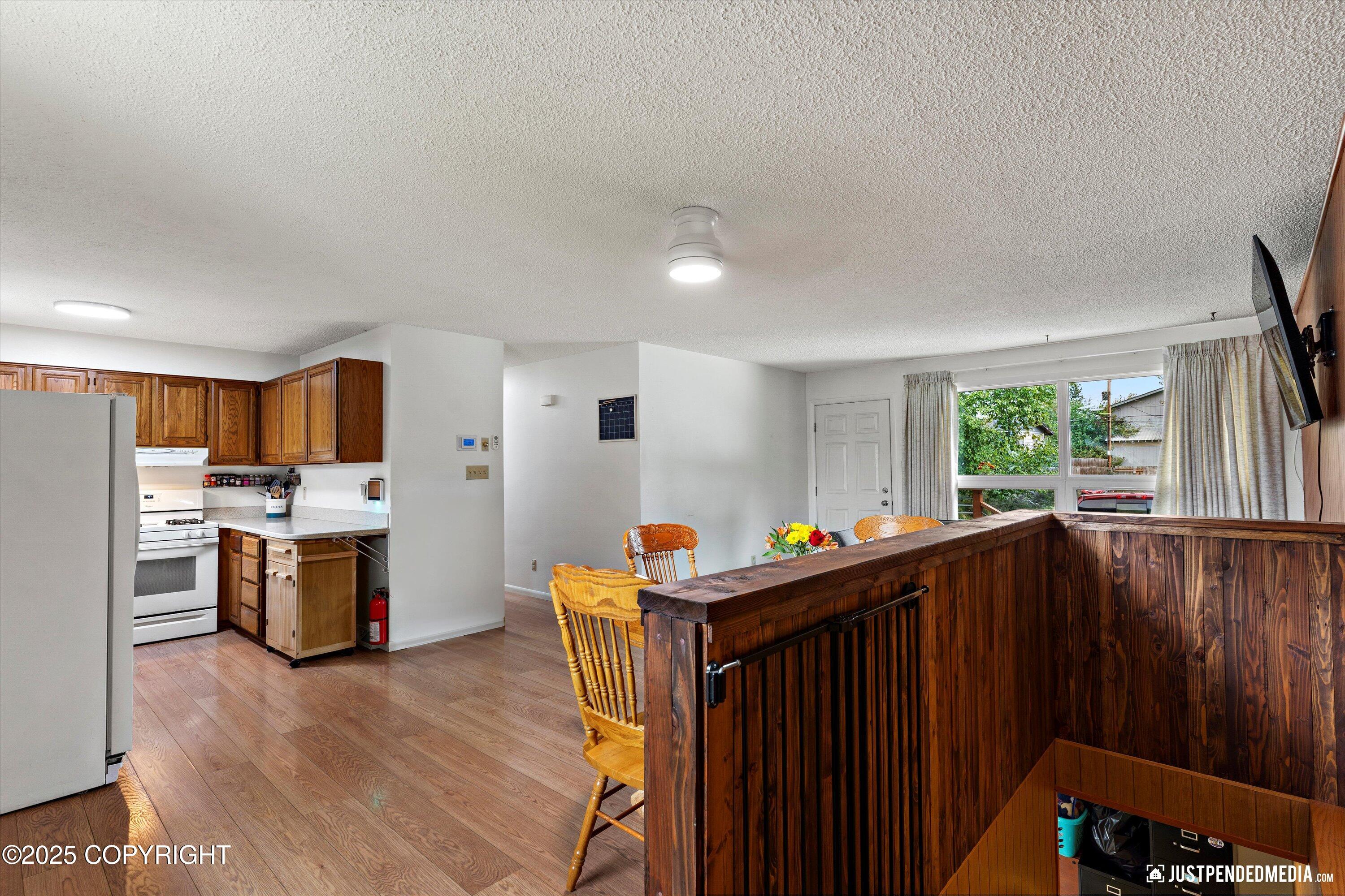 4006 Gilmore Court