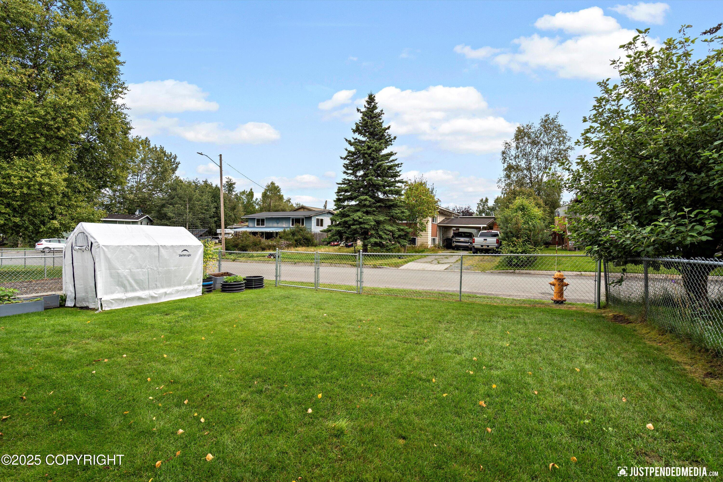 4006 Gilmore Court