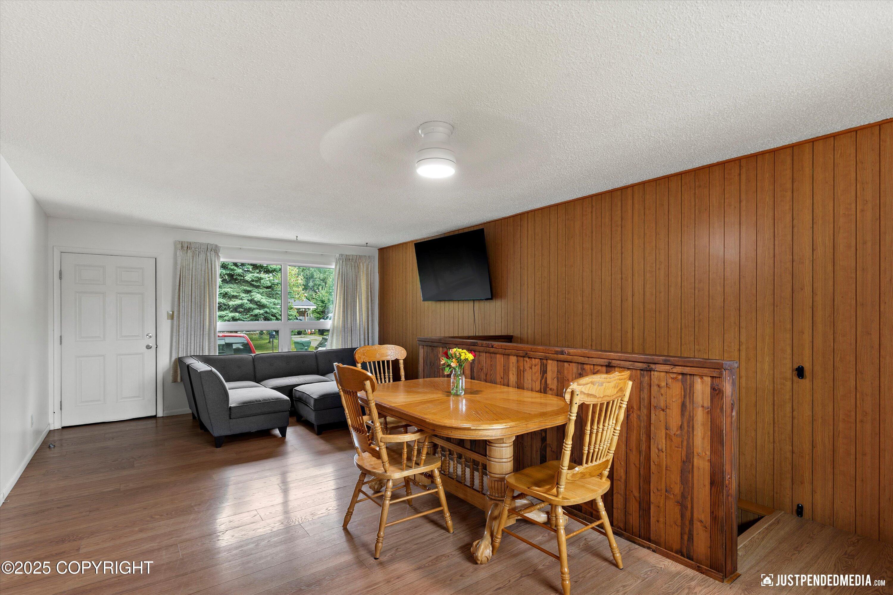 4006 Gilmore Court