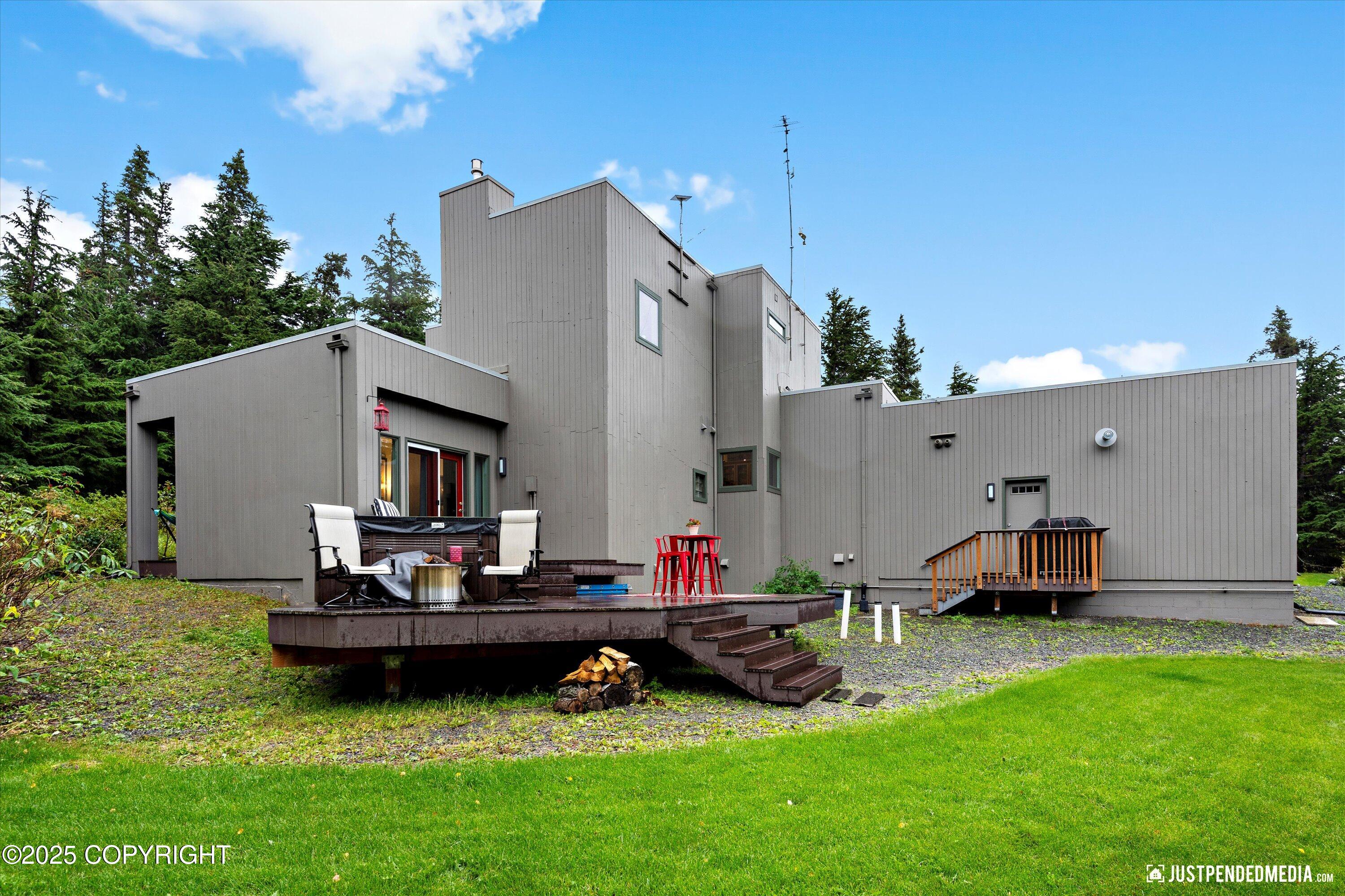 7041 Potter Heights Drive