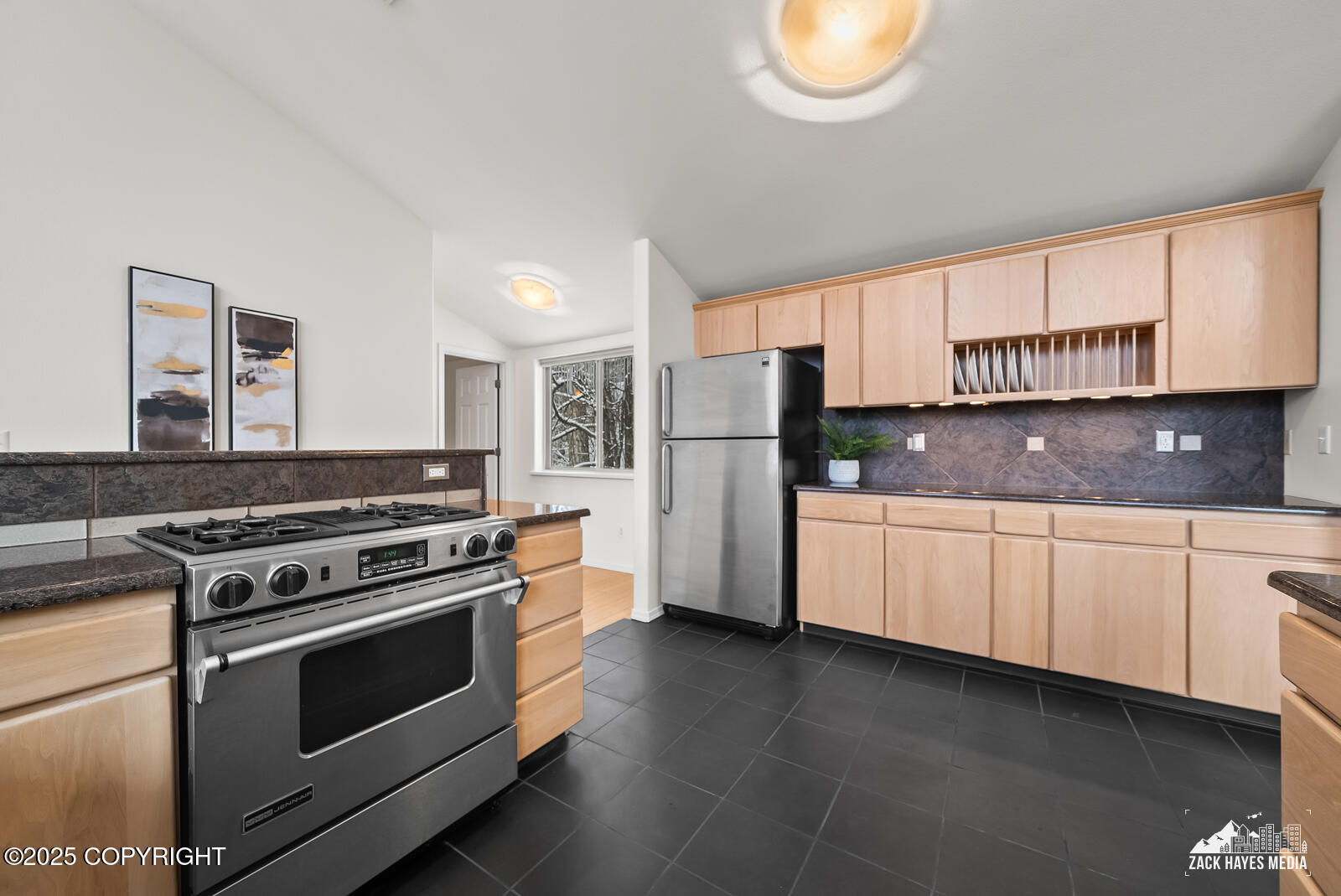 22416 Eagle Glacier Loop