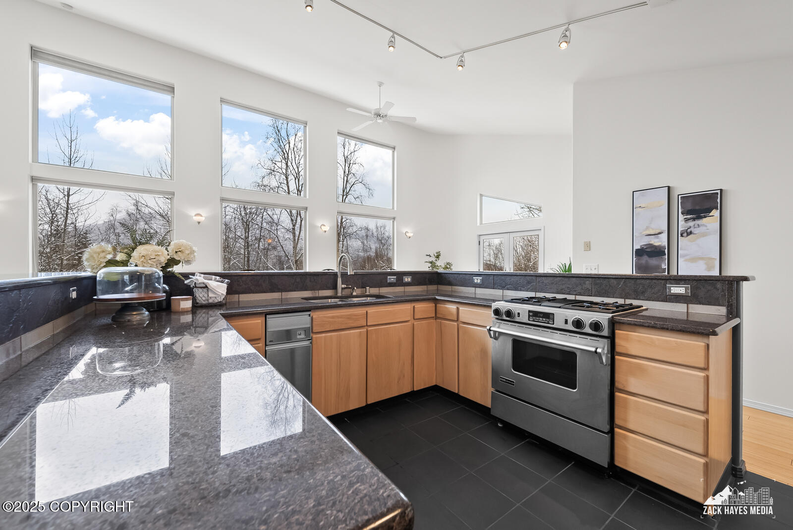 22416 Eagle Glacier Loop