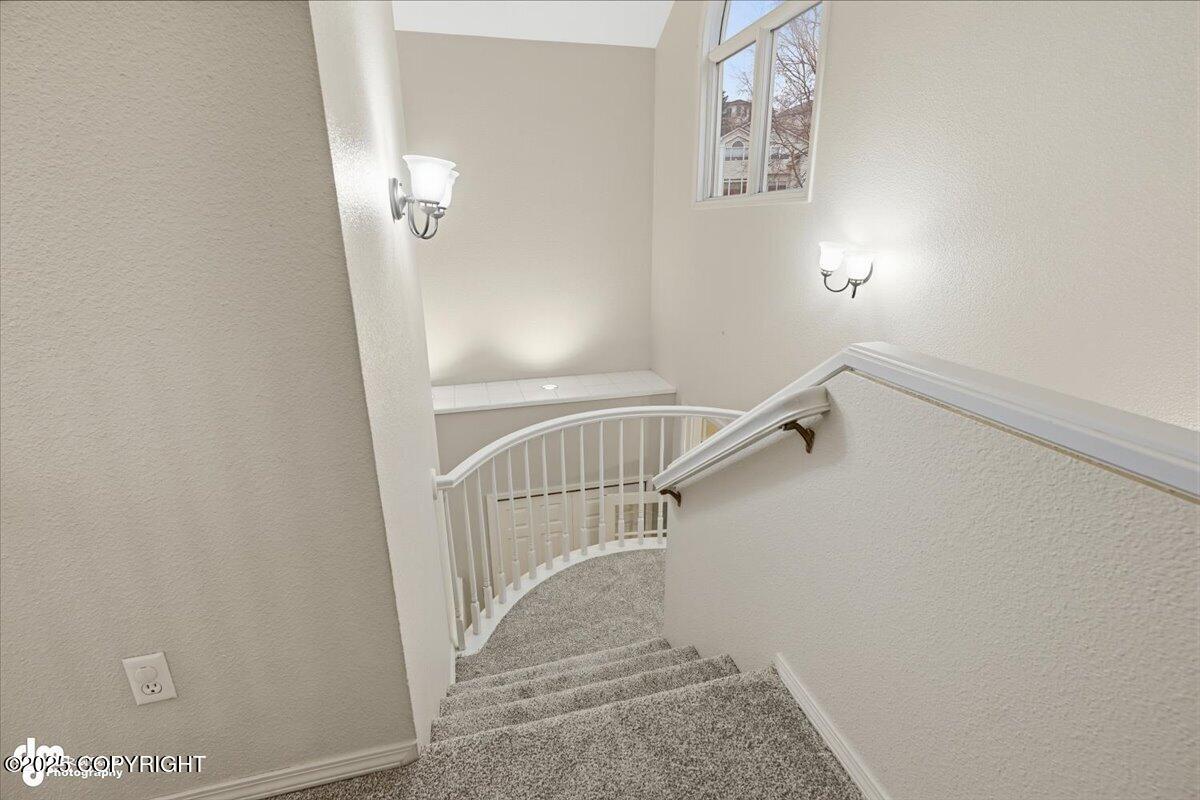 2907 Crows Nest Circle