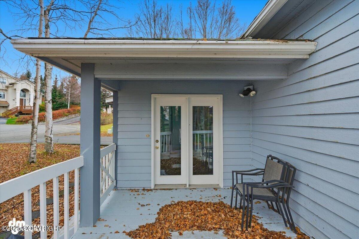 2907 Crows Nest Circle