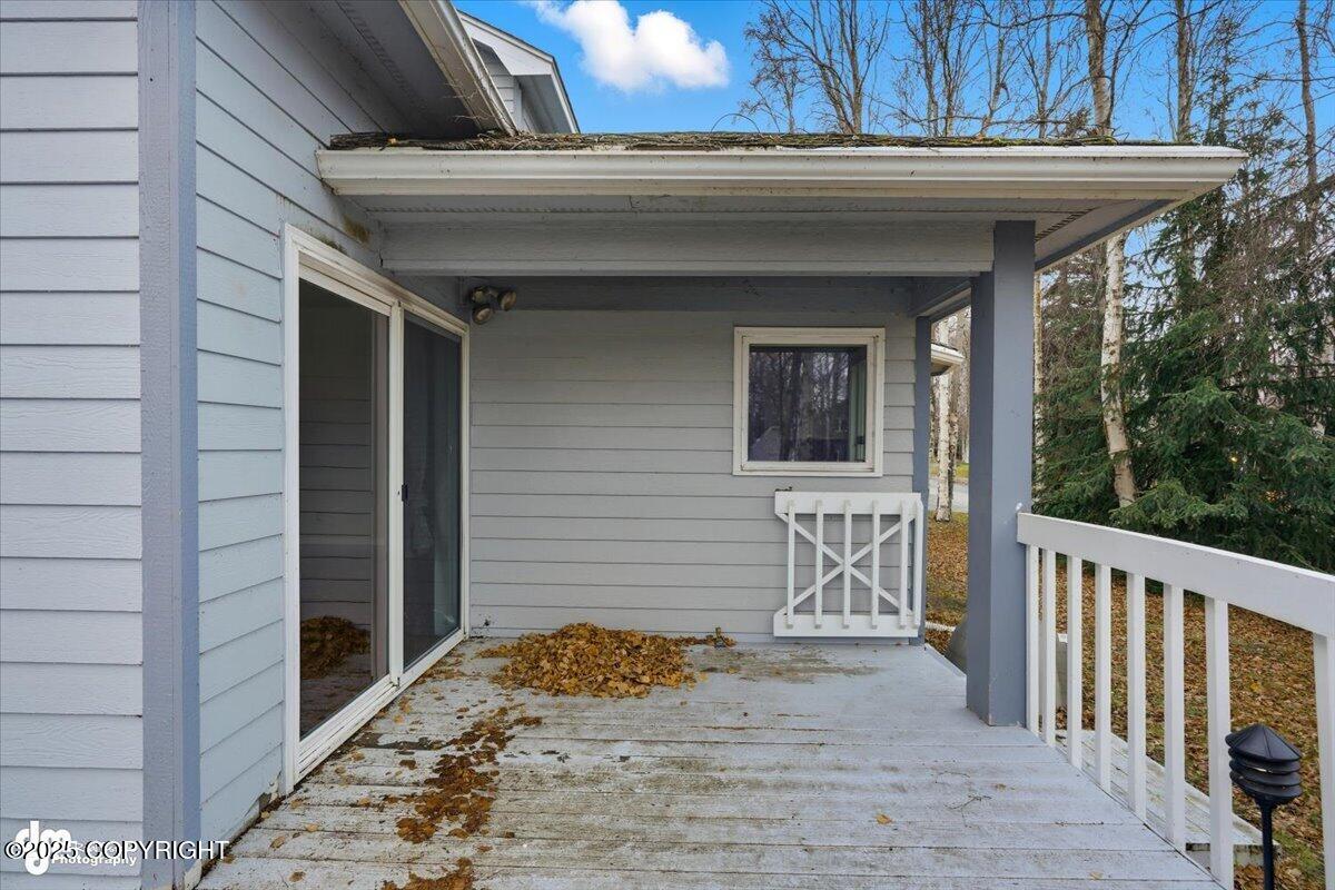2907 Crows Nest Circle