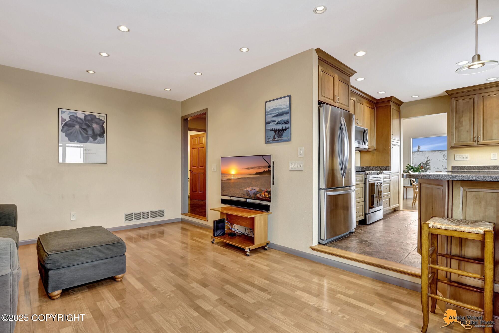 11380 Stroganof Drive